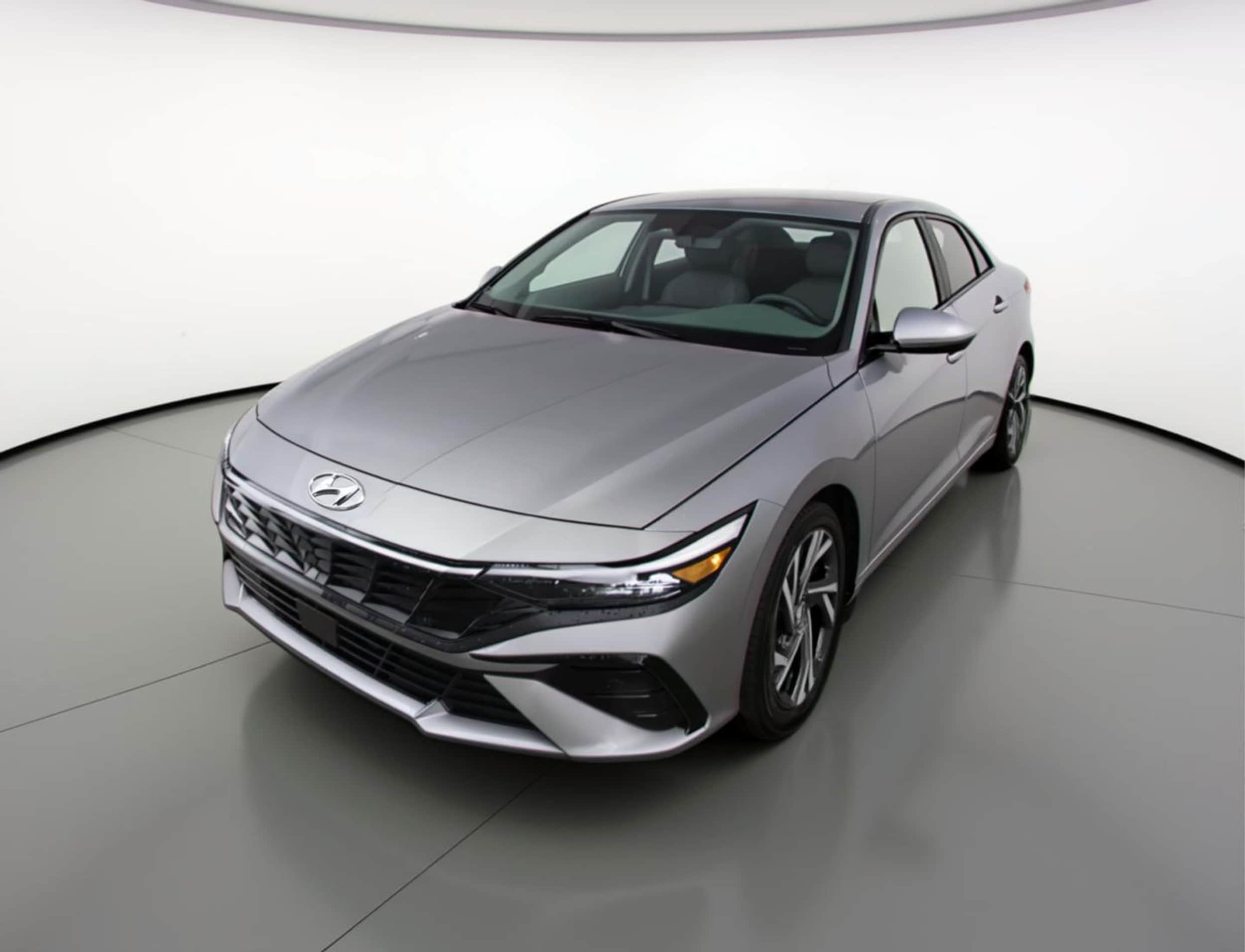 Thumbnail: 2025 Hyundai Elantra - 3