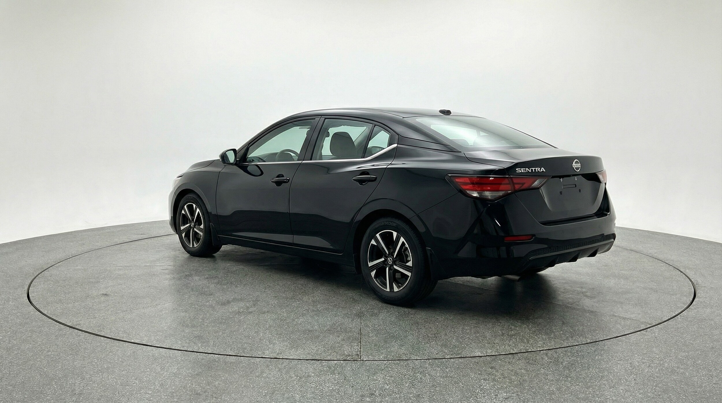 Thumbnail: 2025 Nissan Sentra - 5