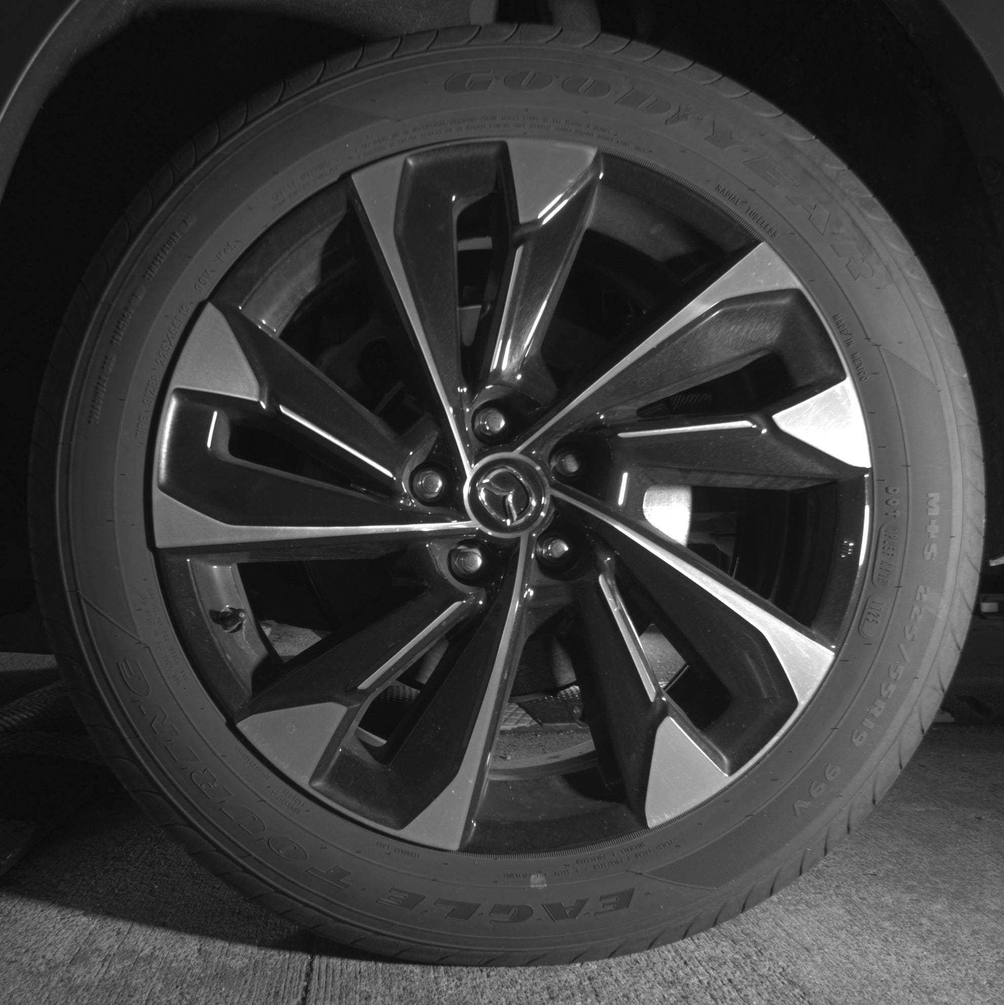 Thumbnail: 2025 Mazda CX-50 - 14