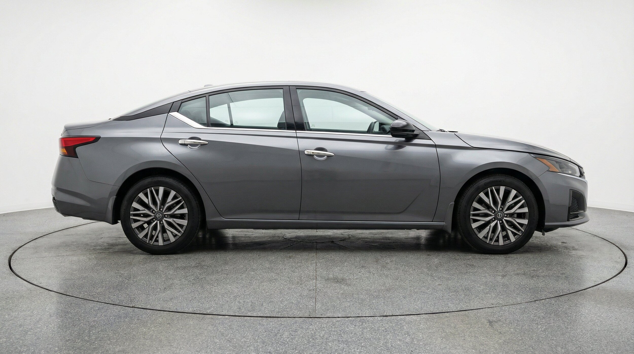 Thumbnail: 2025 Nissan Altima - 11