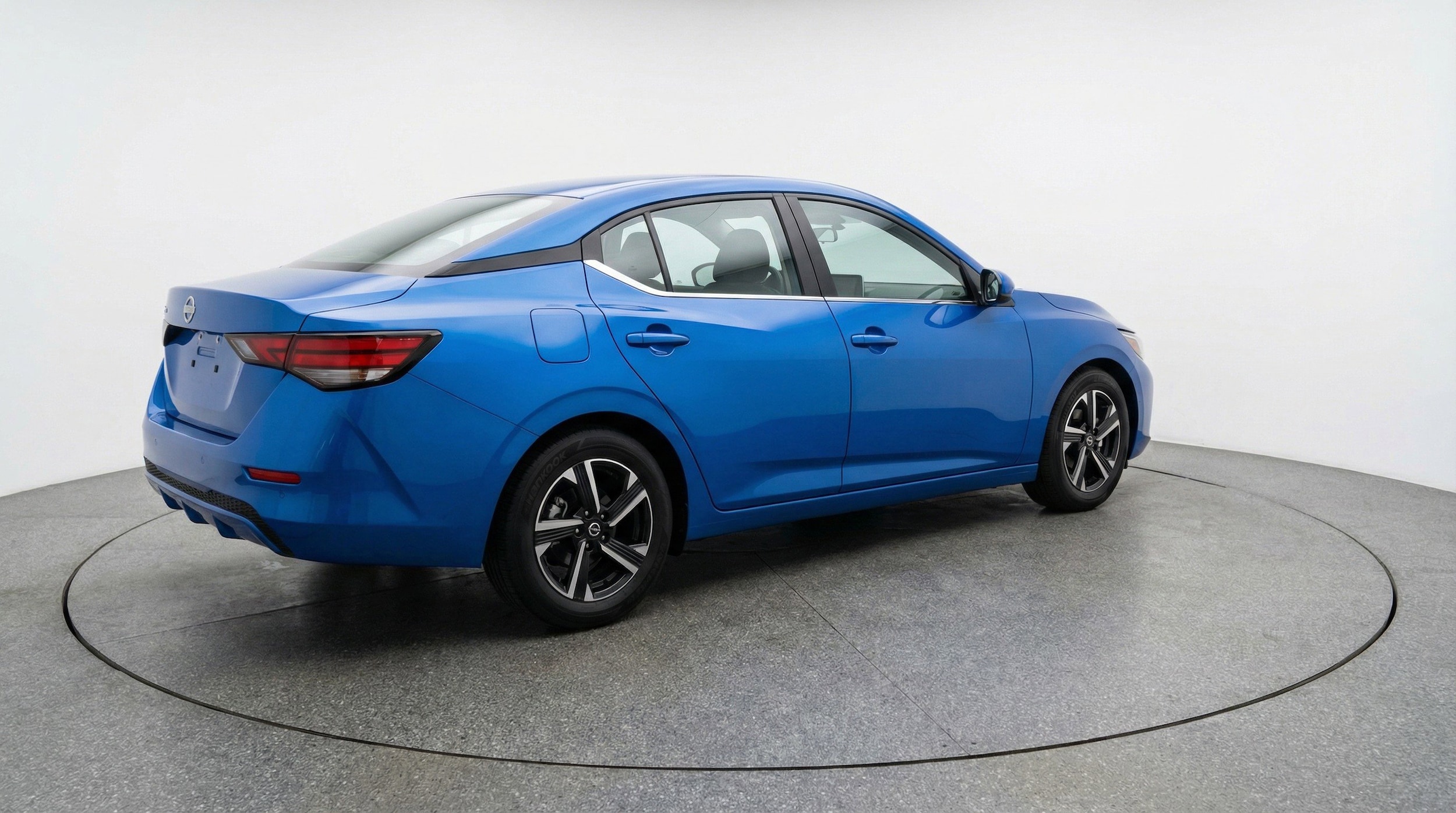 Thumbnail: 2025 Nissan Sentra - 9