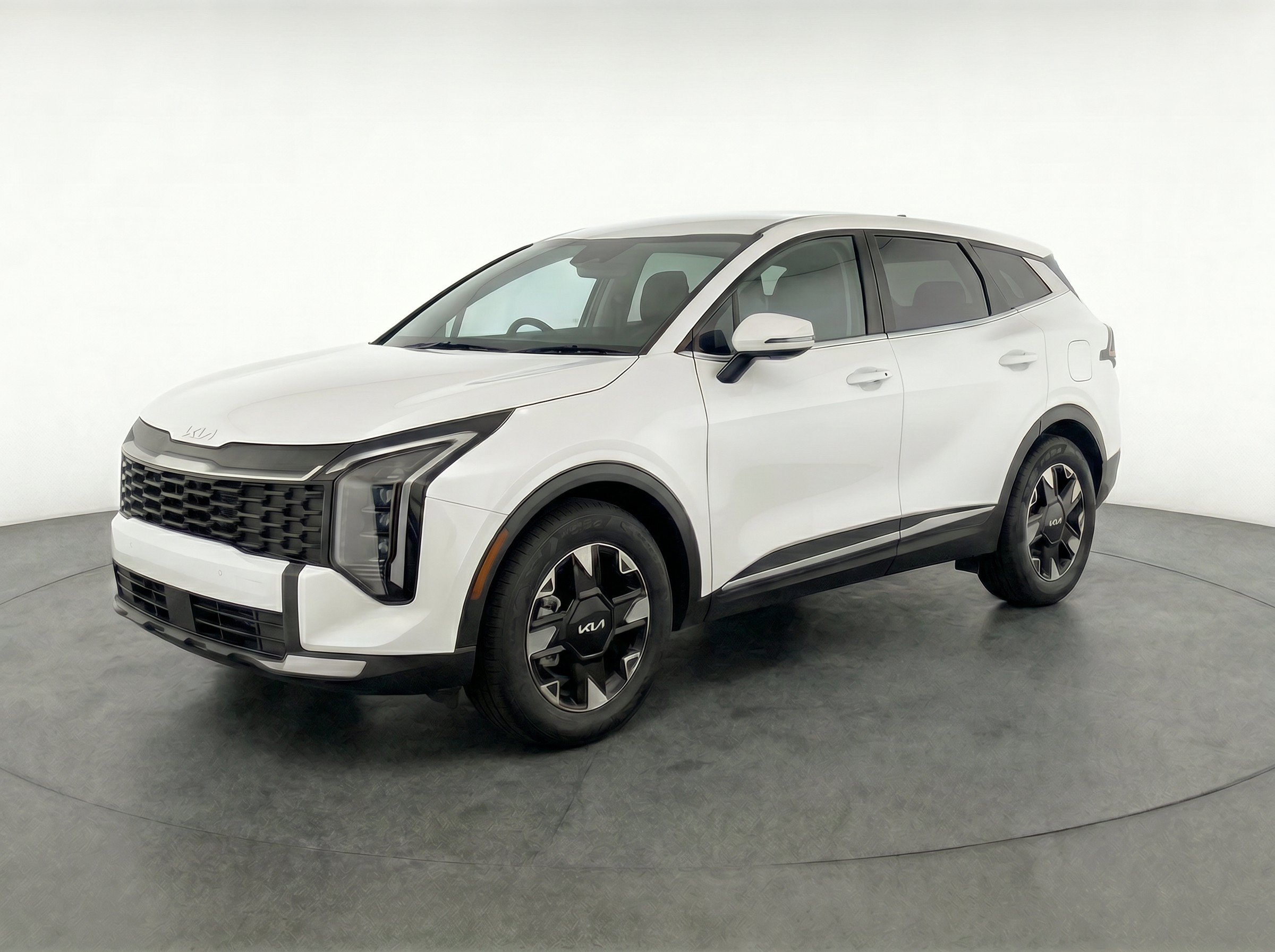 Thumbnail: 2026 Kia Sportage - 3