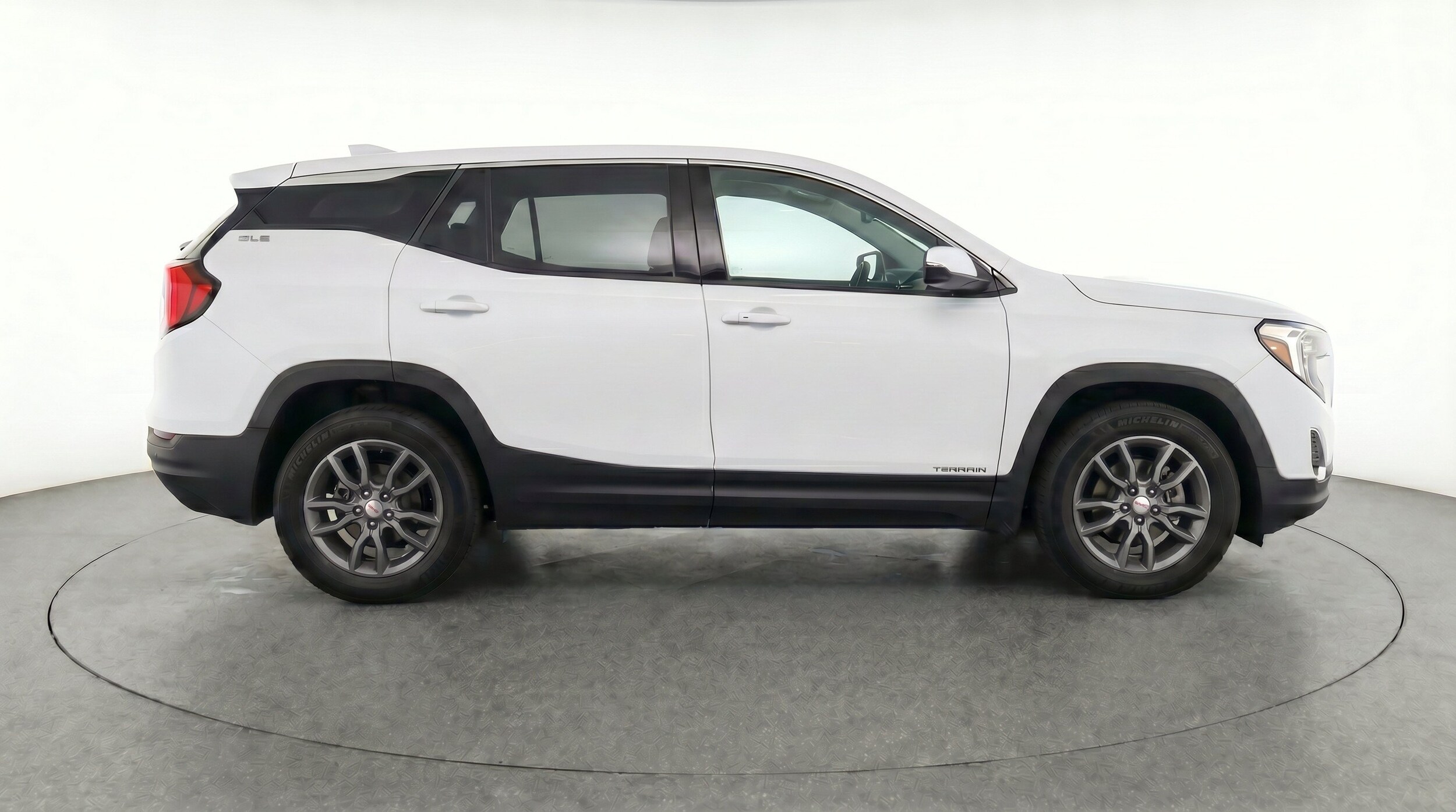 Thumbnail: 2024 GMC Terrain - 11