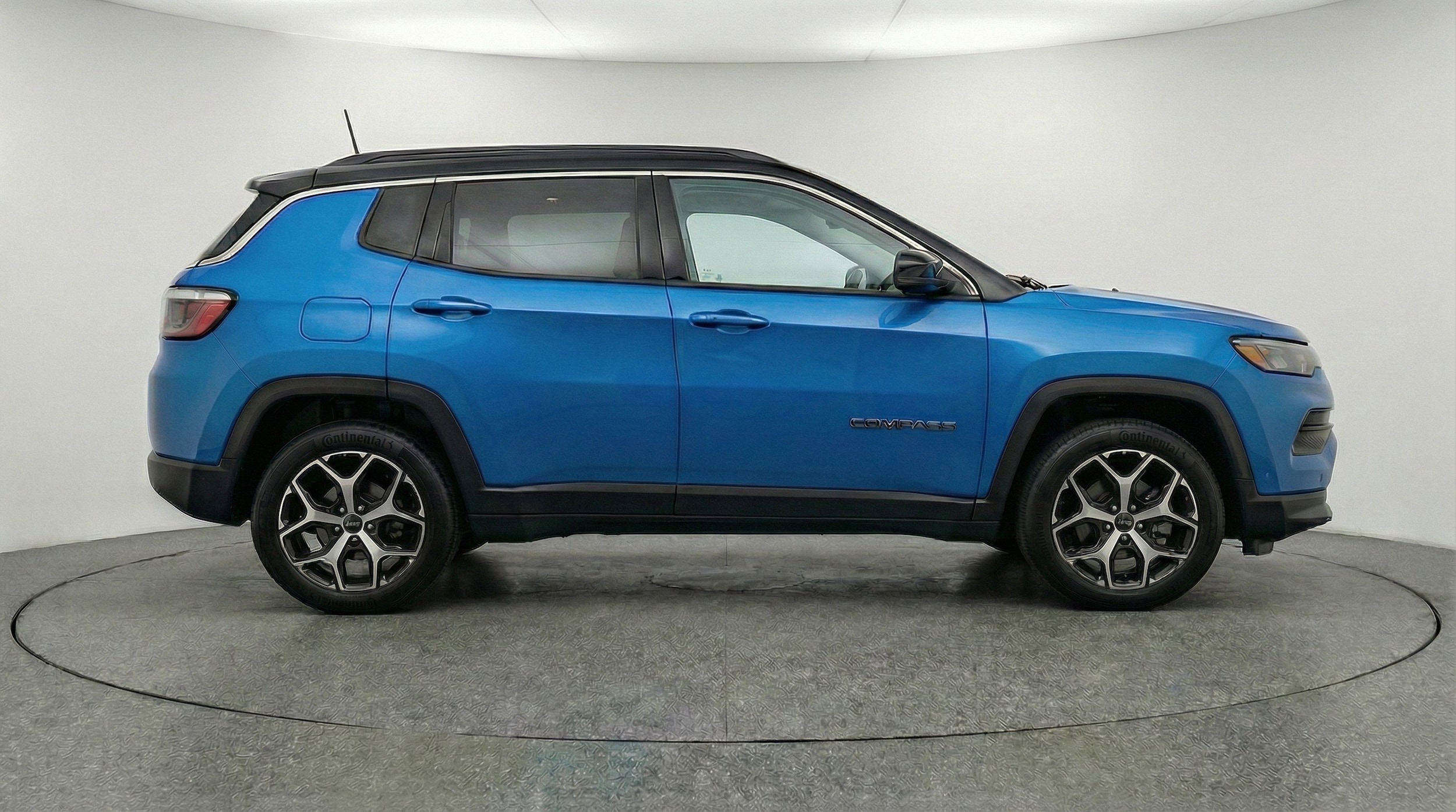 Thumbnail: 2025 Jeep Compass - 11
