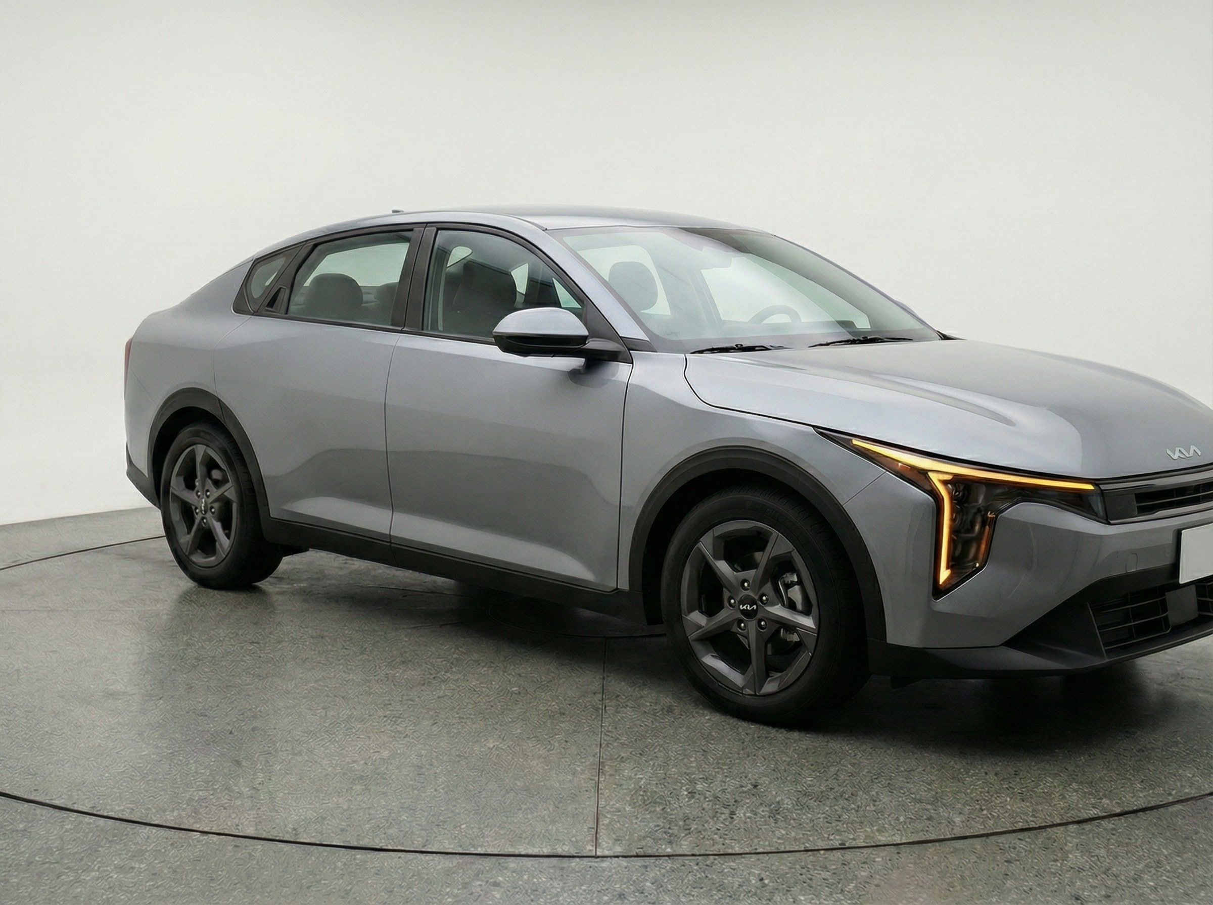 Thumbnail: 2025 Kia K4 - 1