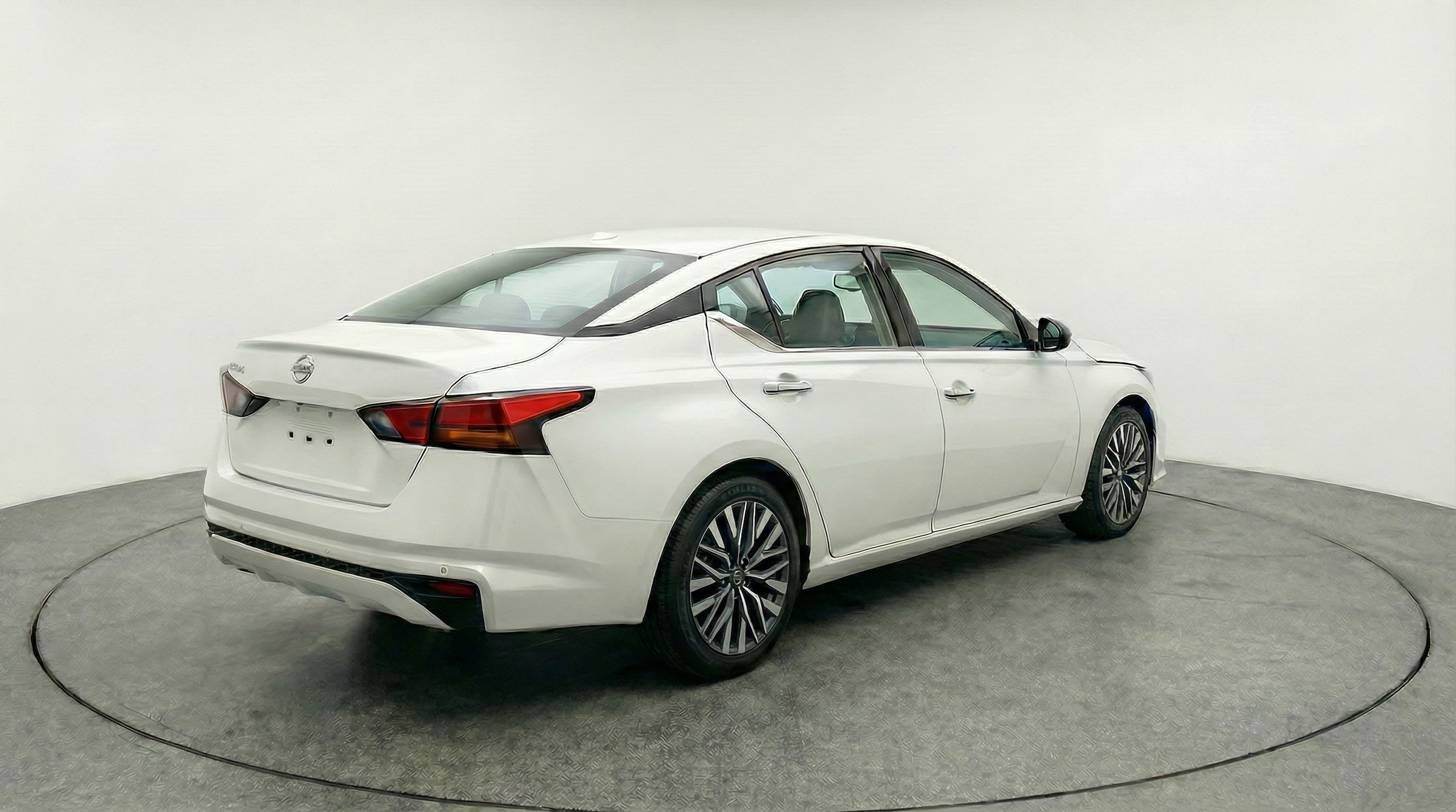 Thumbnail: 2025 Nissan Altima - 7