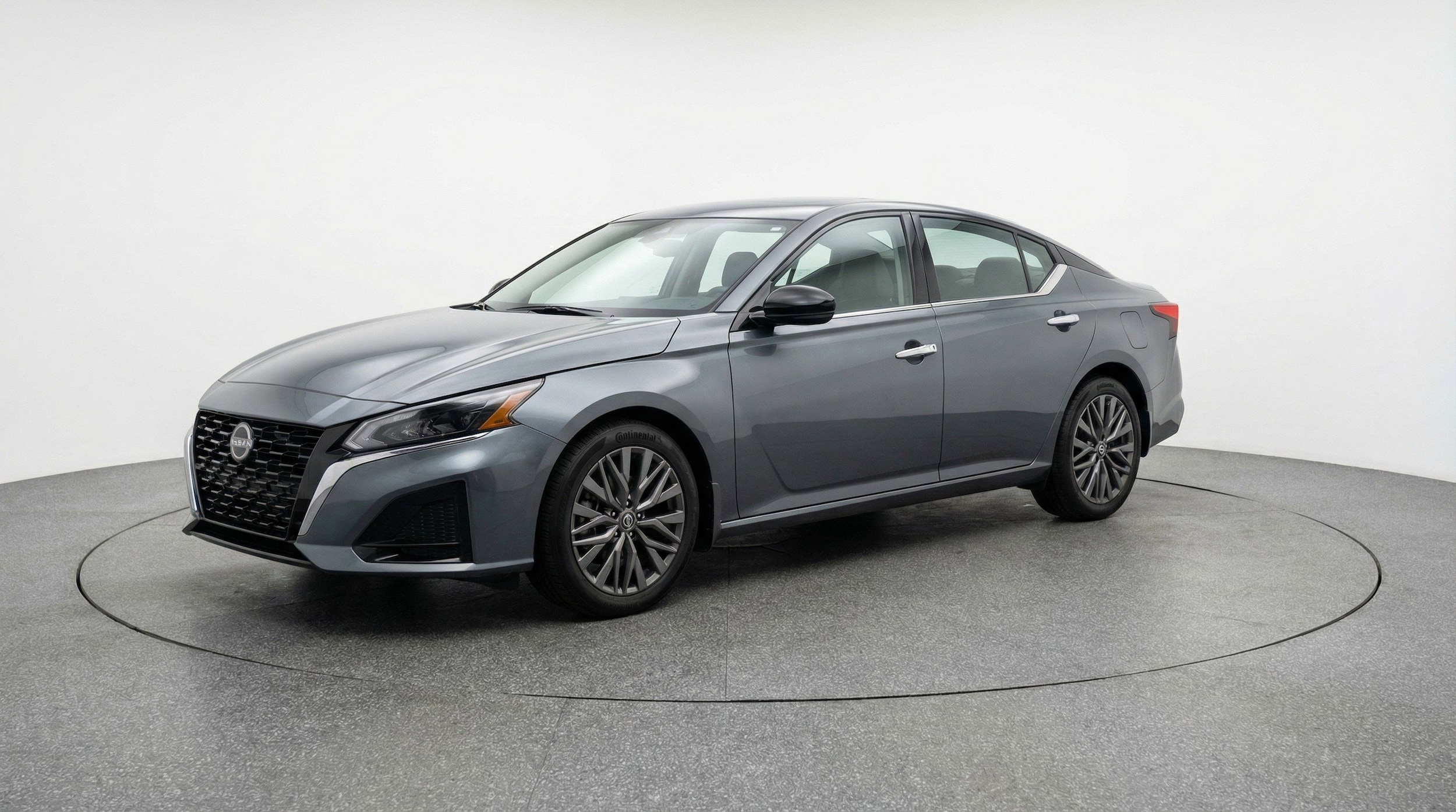 Thumbnail: 2025 Nissan Altima - 3