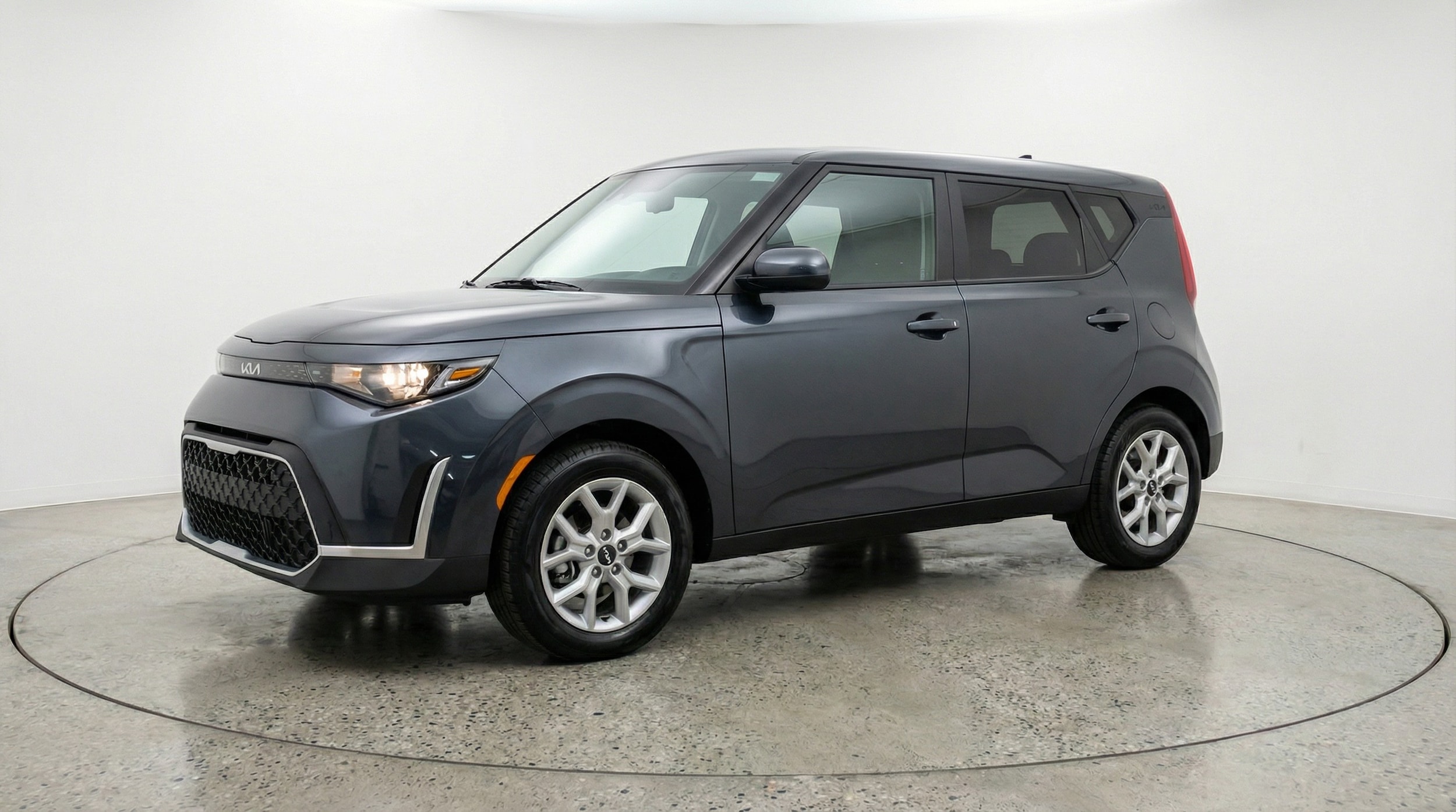 Thumbnail: 2025 Kia Soul - 3