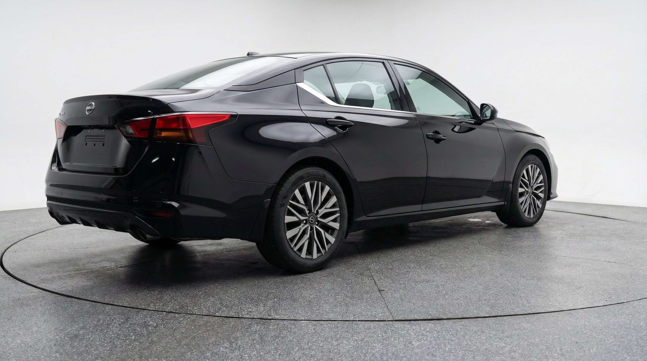 Thumbnail: 2026 Nissan Altima - 9
