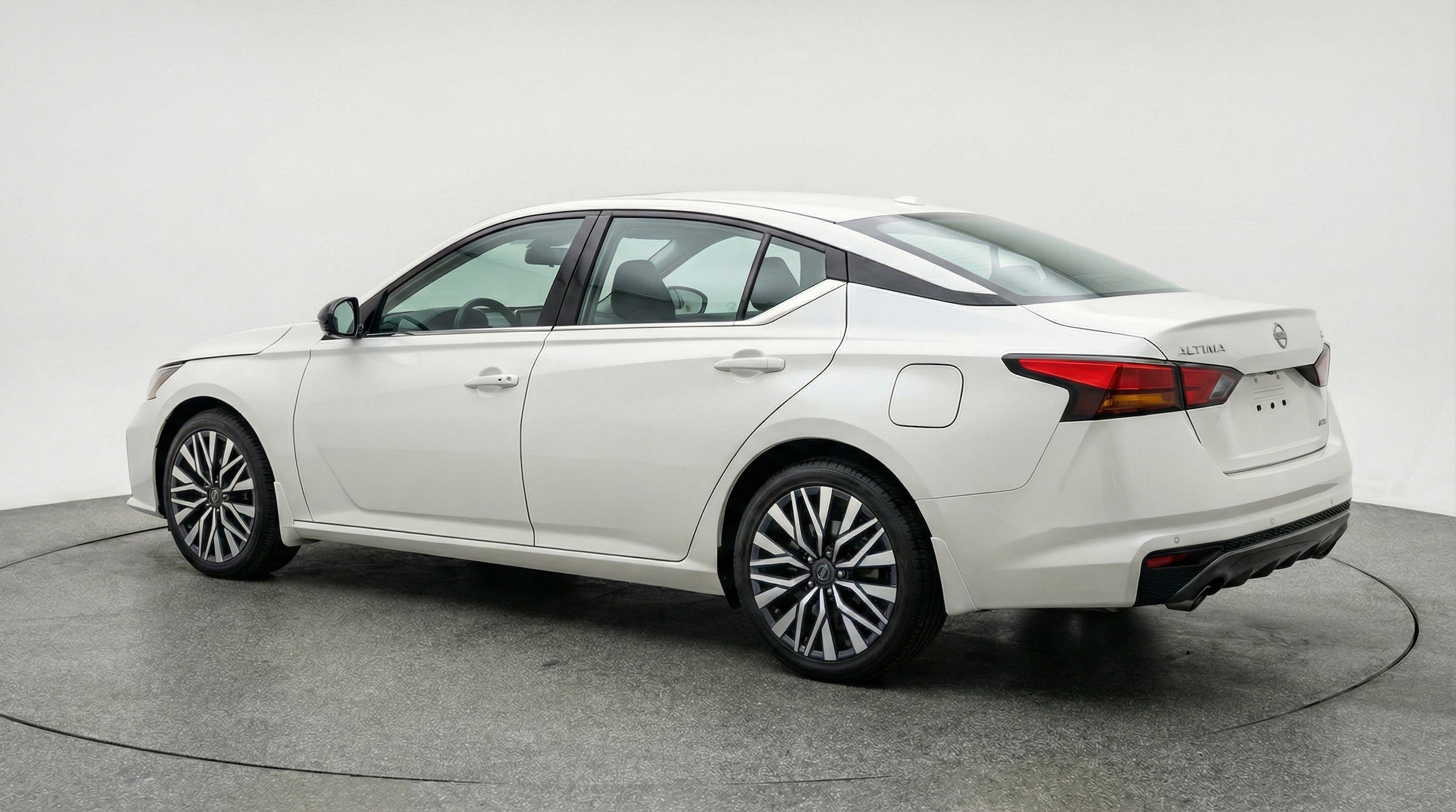 Thumbnail: 2025 Nissan Altima - 6