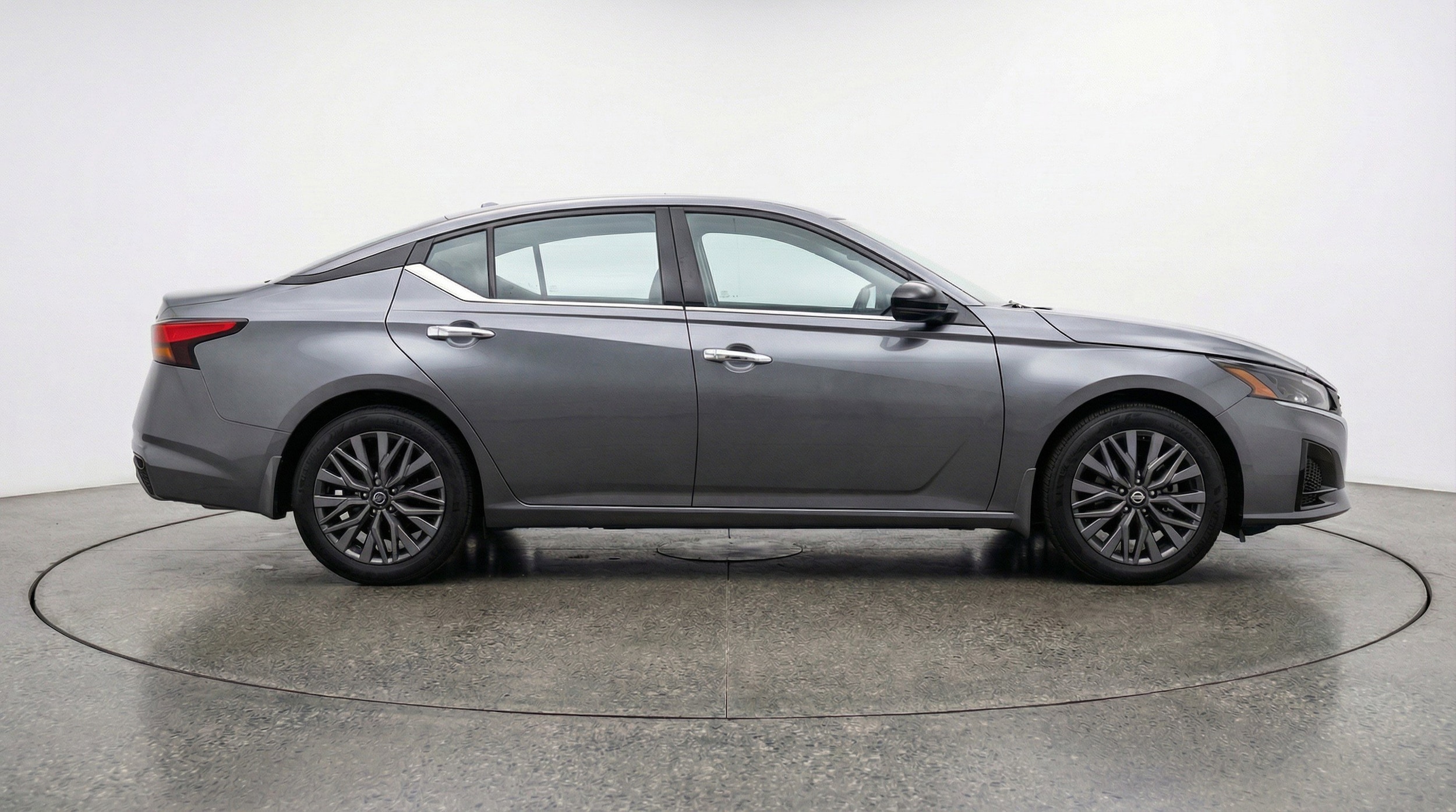 Thumbnail: 2025 Nissan Altima - 11