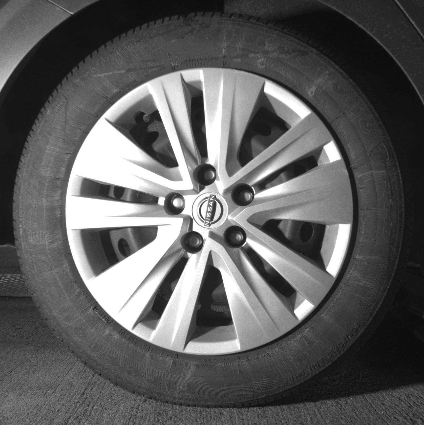 Thumbnail: 2025 Nissan Sentra - 12