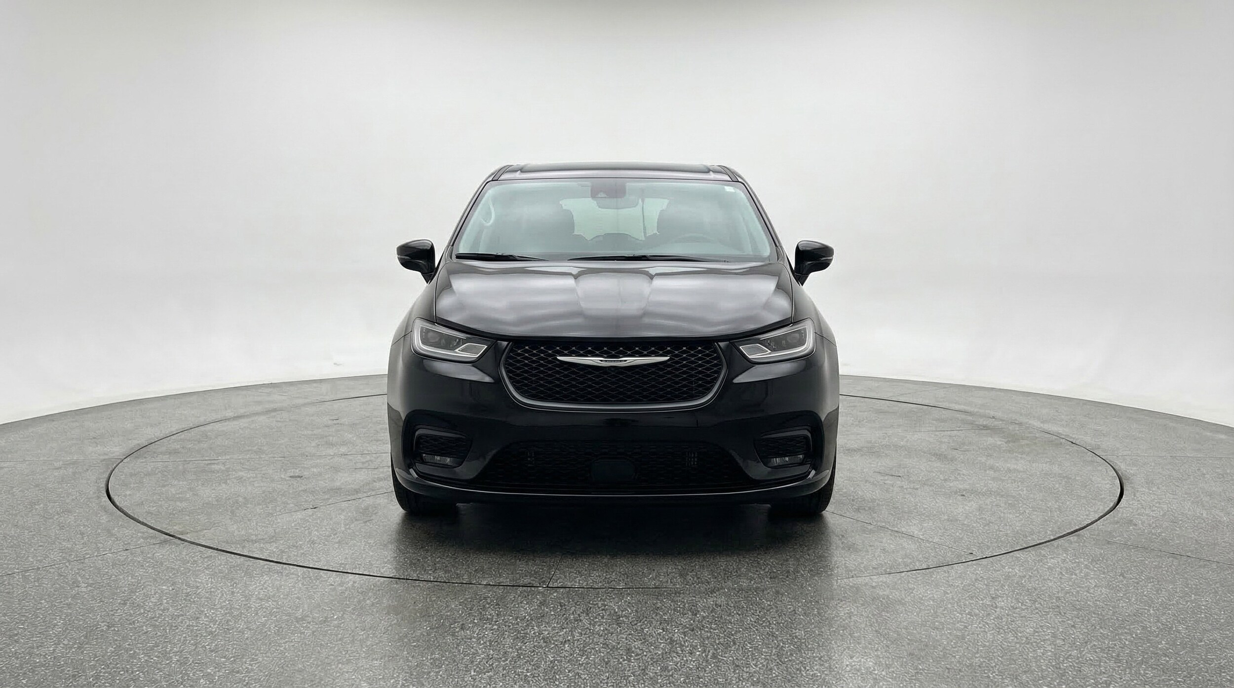 Thumbnail: 2024 Chrysler Voyager - 2