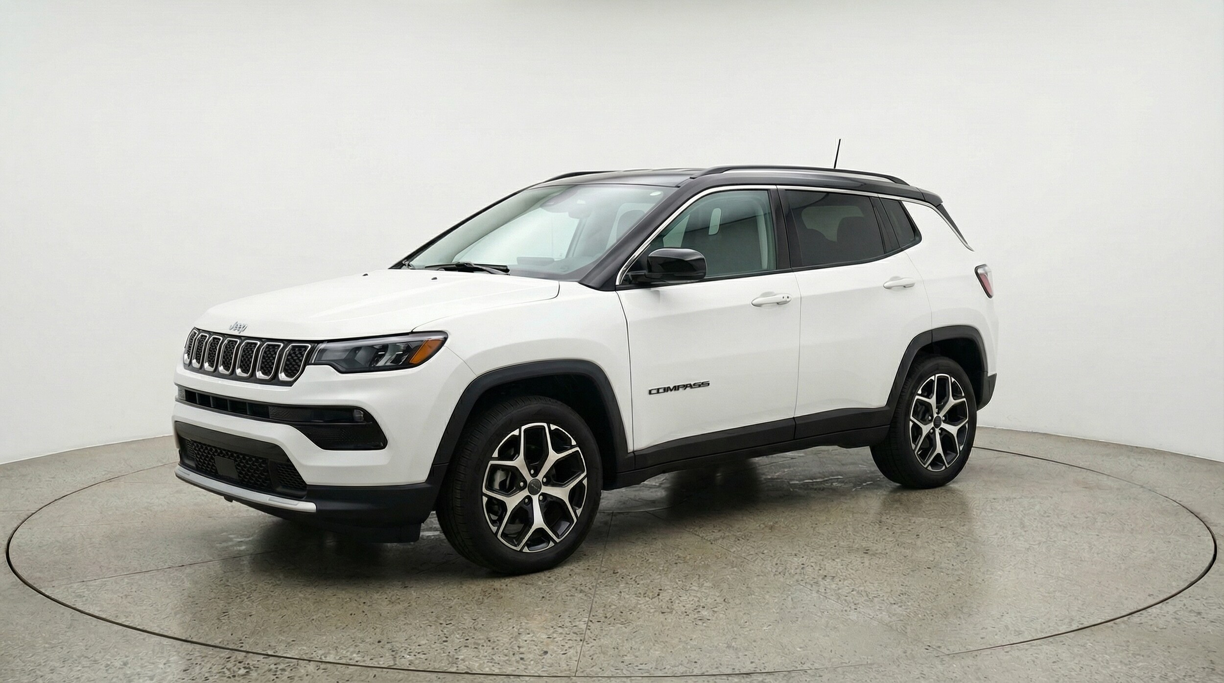 Thumbnail: 2025 Jeep Compass - 3
