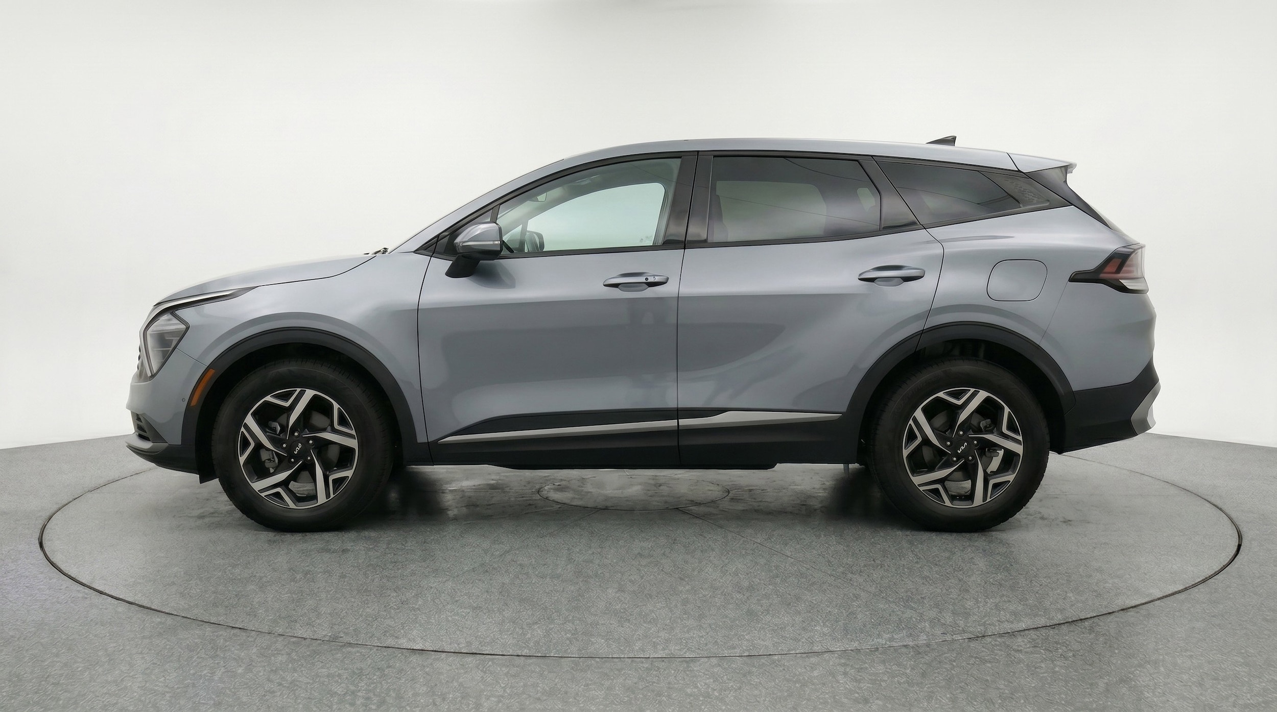 Thumbnail: 2025 Kia Sportage - 5