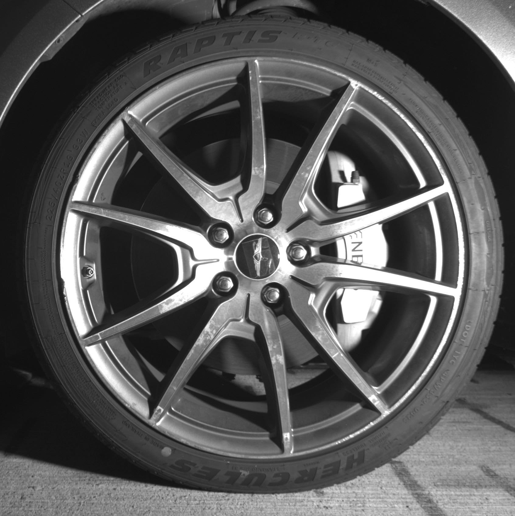 Thumbnail: 2025 Genesis G70 - 12