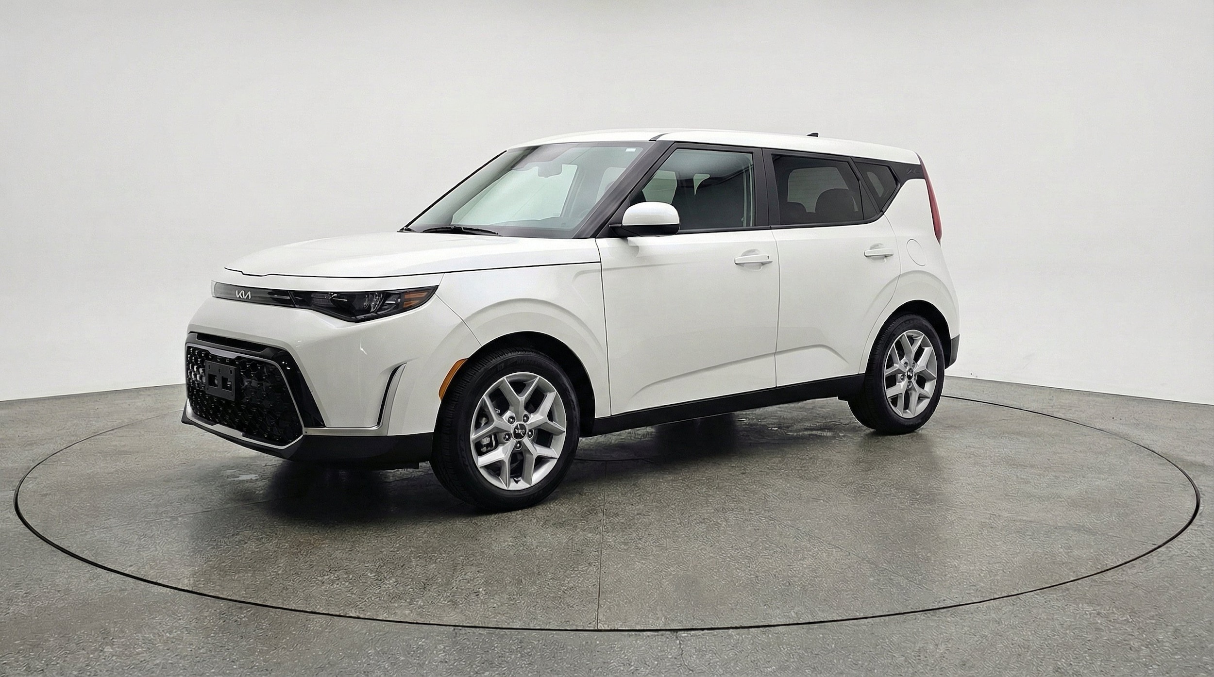 Thumbnail: 2025 Kia Soul - 3