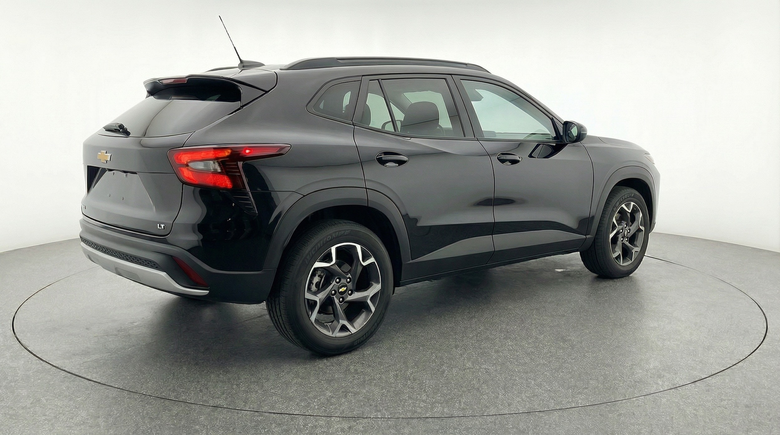 Thumbnail: 2025 Chevrolet Trax - 7