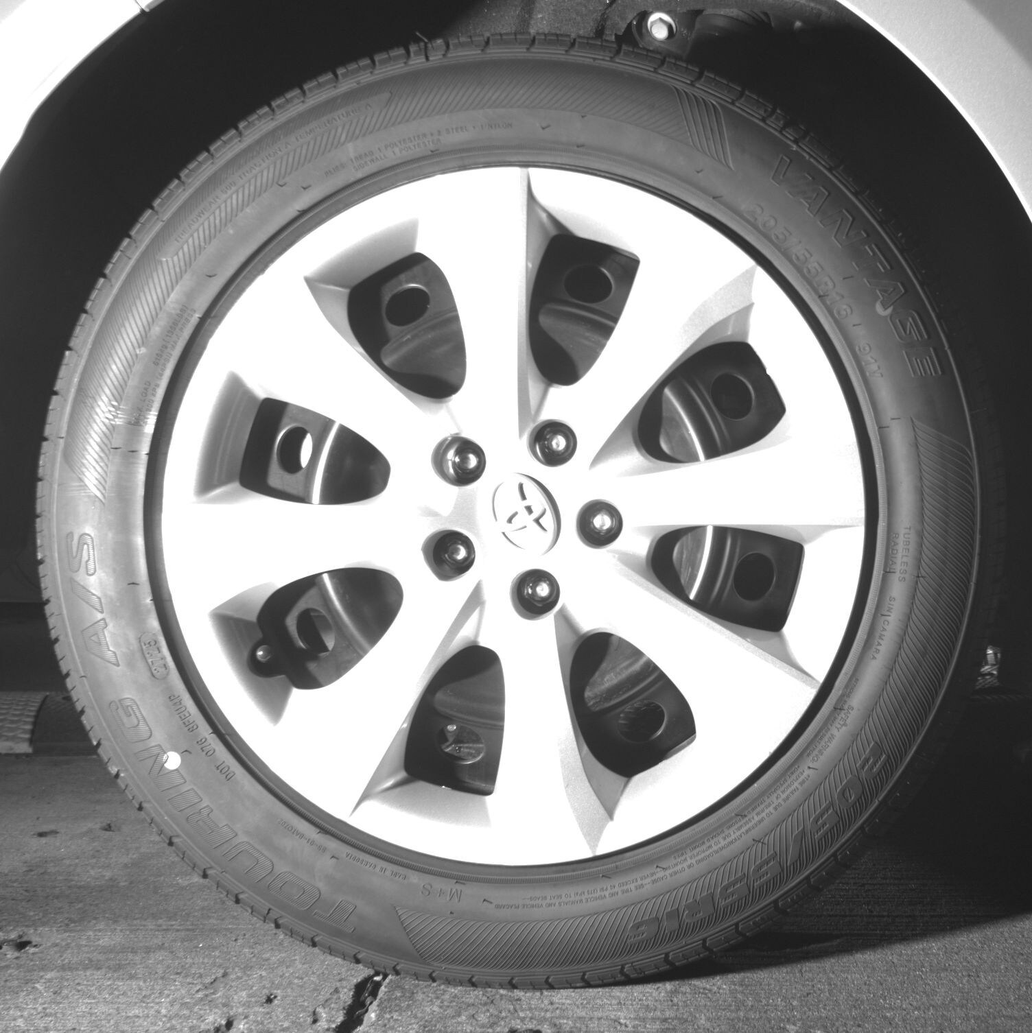 Thumbnail: 2024 Toyota Corolla - 12