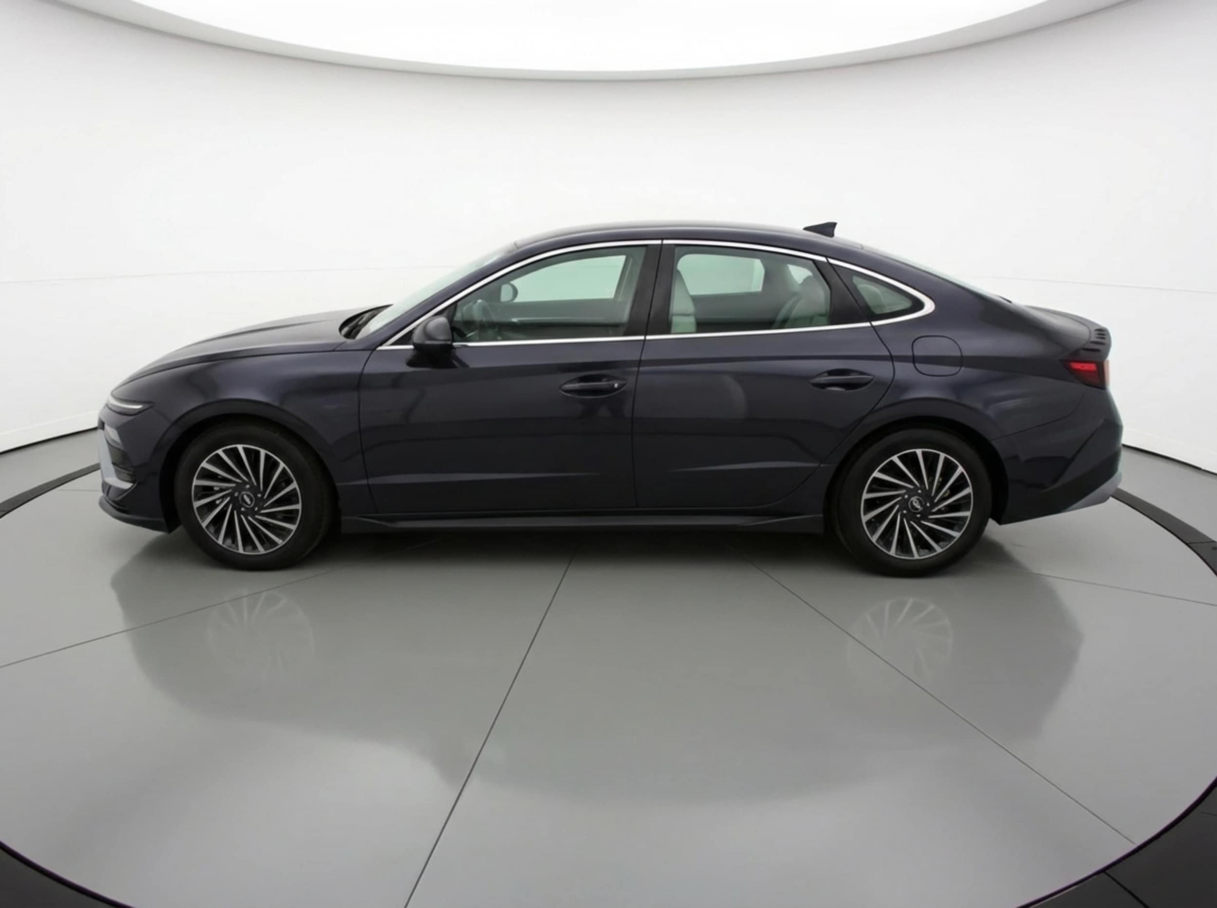 Thumbnail: 2025 Hyundai Sonata - 4