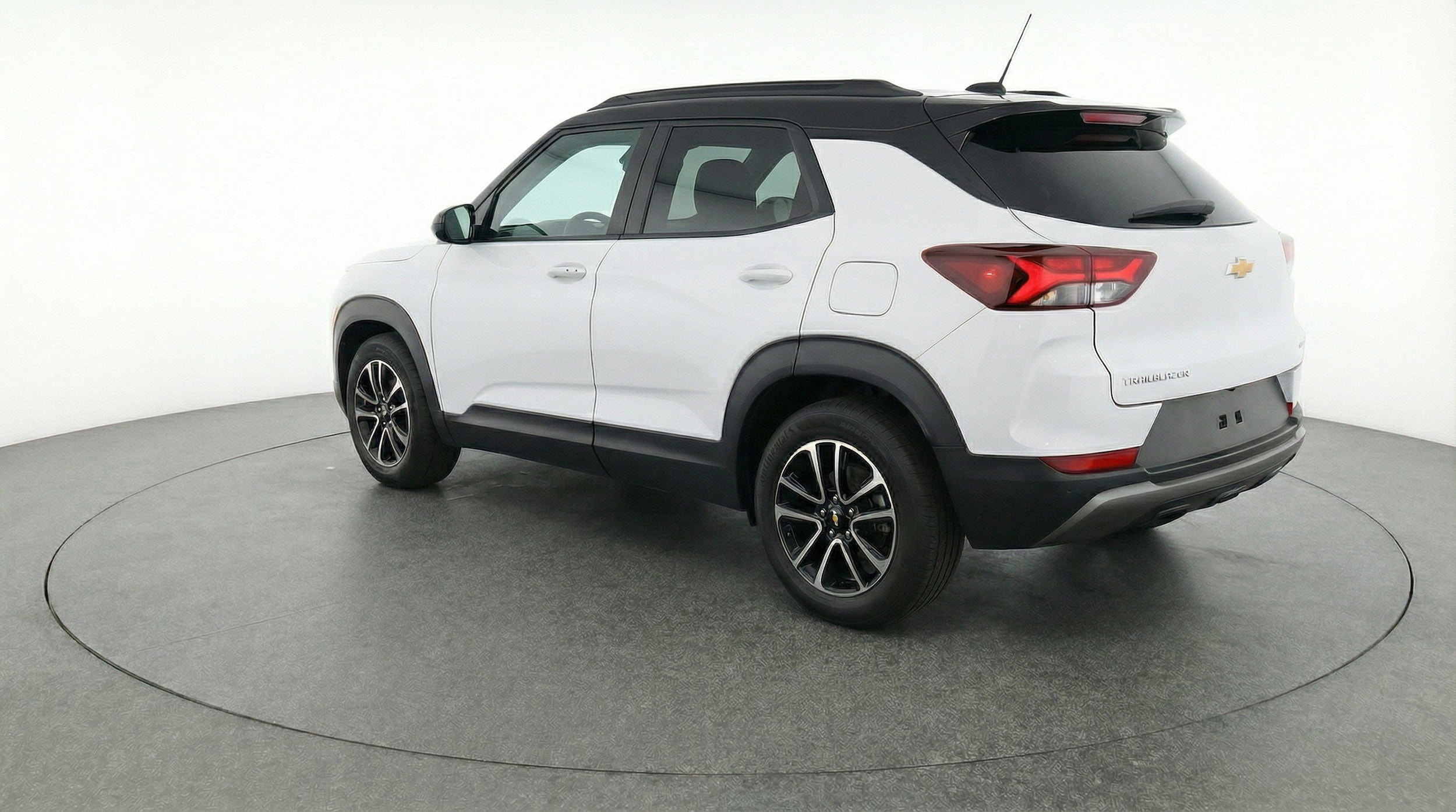 Thumbnail: 2025 Chevrolet TrailBlazer - 6