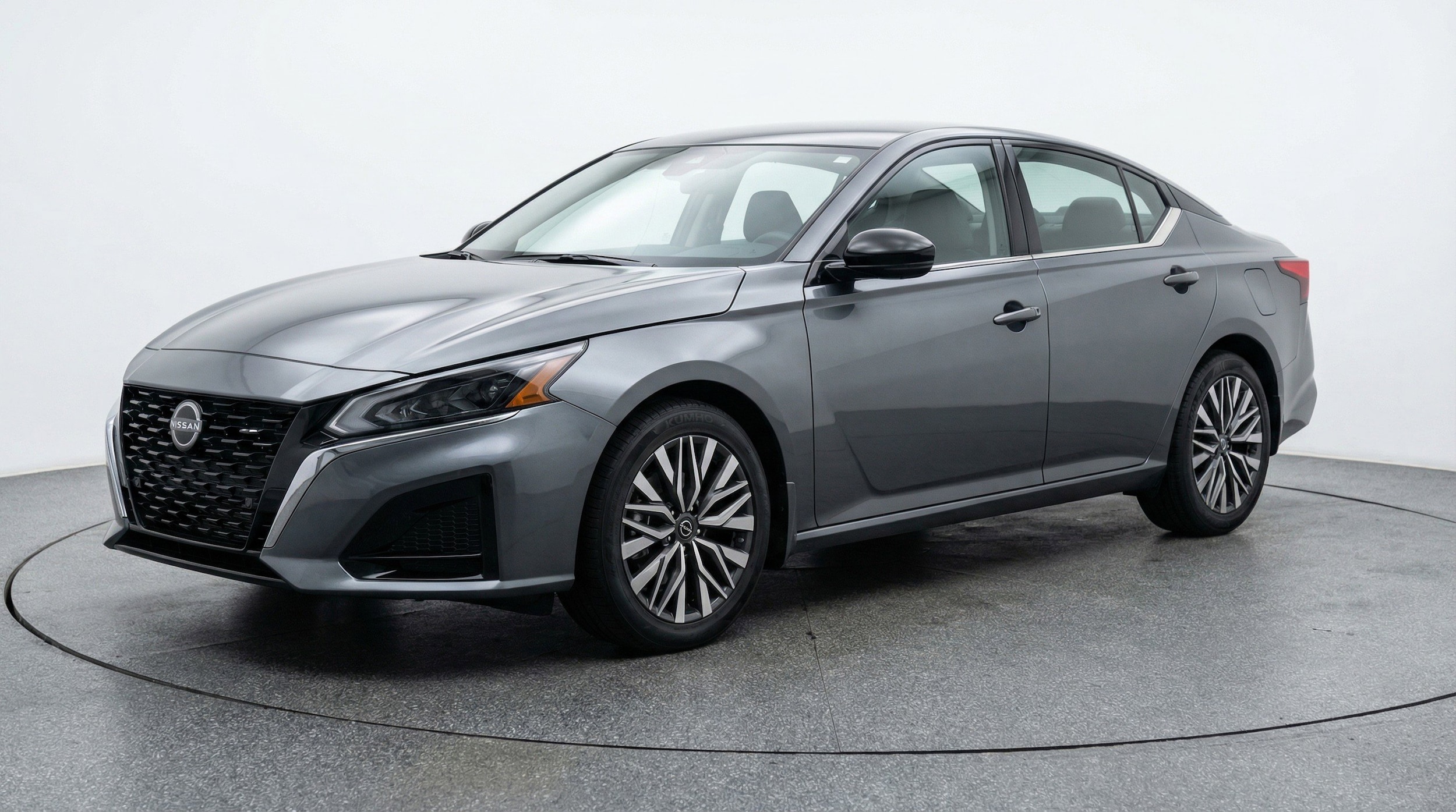 Thumbnail: 2025 Nissan Altima - 3