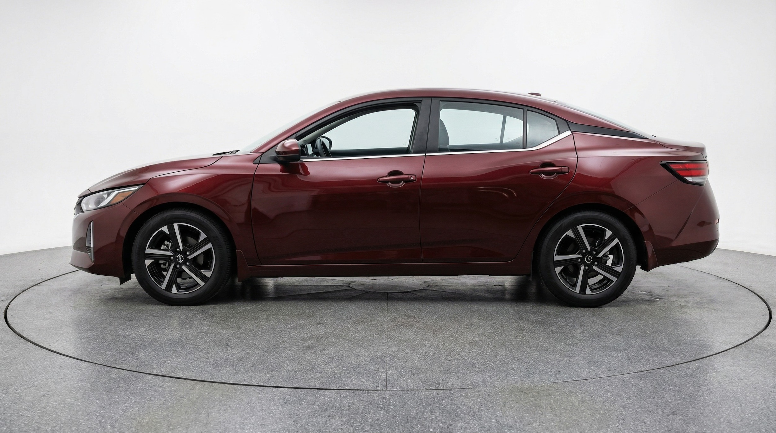 Thumbnail: 2025 Nissan Sentra - 4