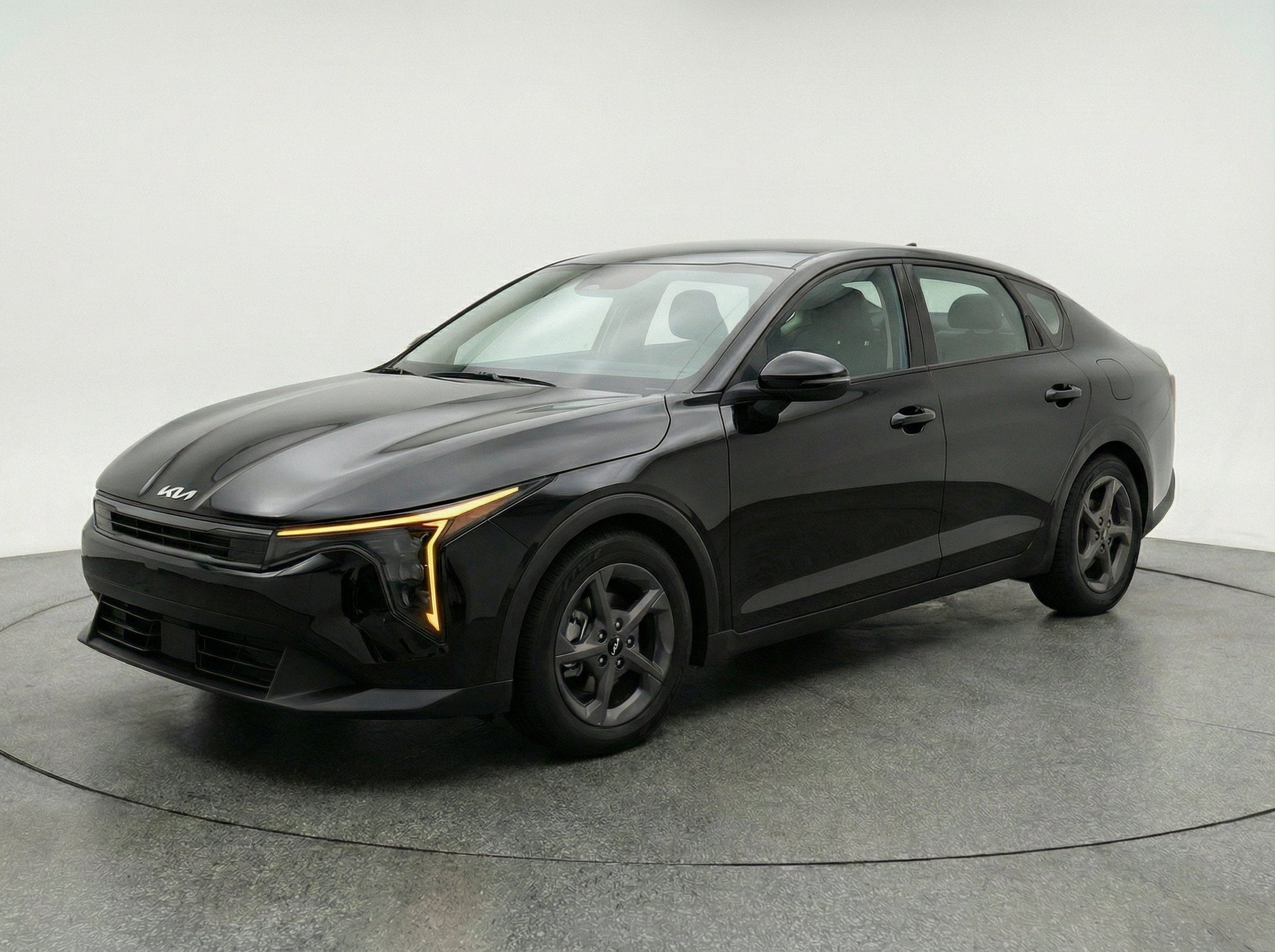 Thumbnail: 2025 Kia K4 - 3