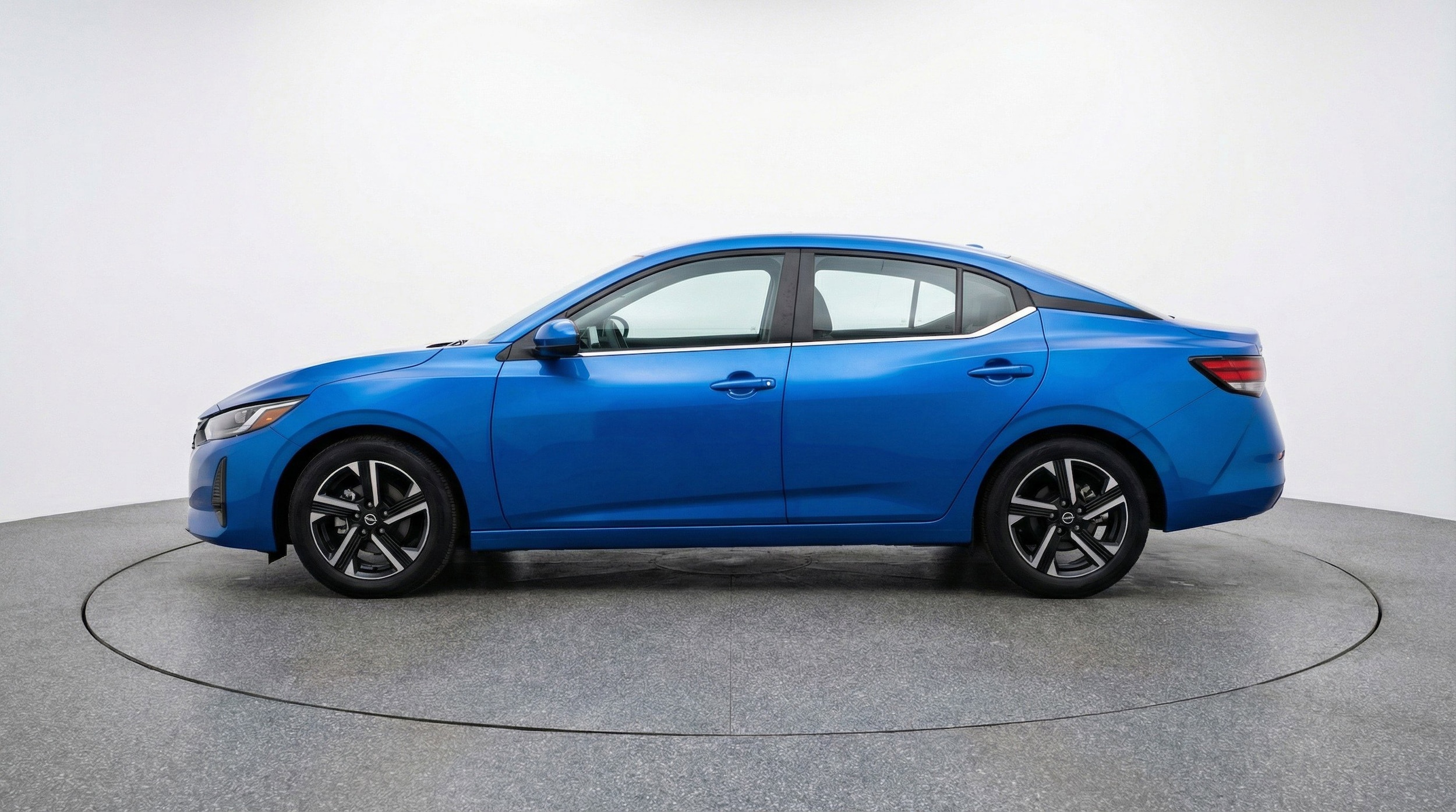 Thumbnail: 2025 Nissan Sentra - 5