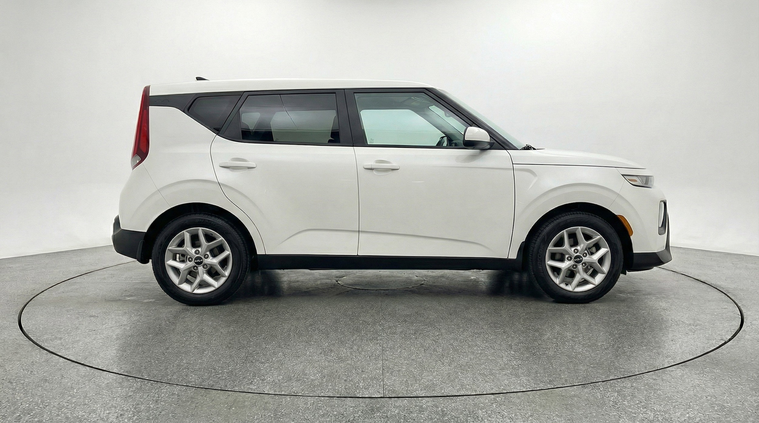 Thumbnail: 2025 Kia Soul - 11