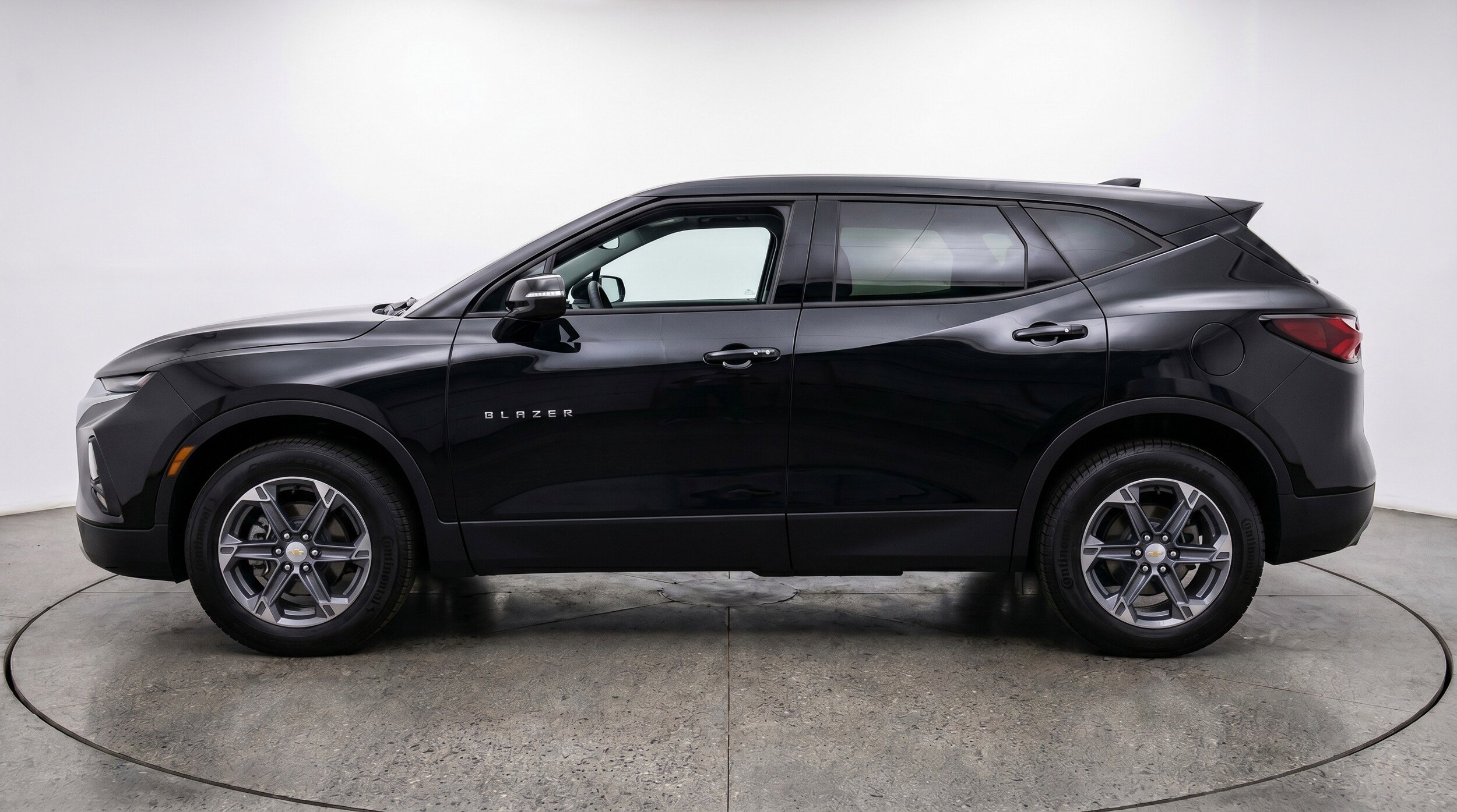 Thumbnail: 2025 Chevrolet Blazer - 5