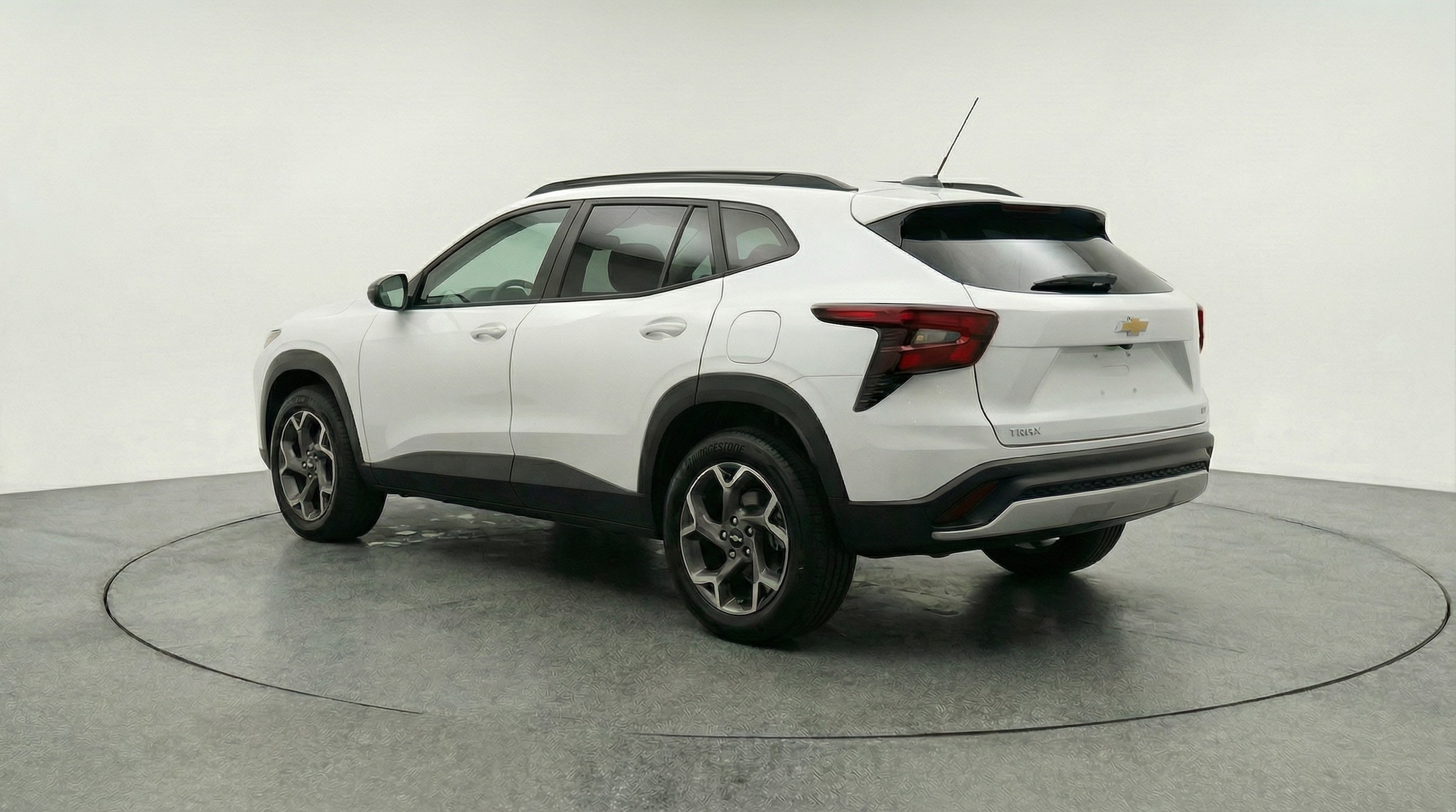 Thumbnail: 2025 Chevrolet Trax - 5