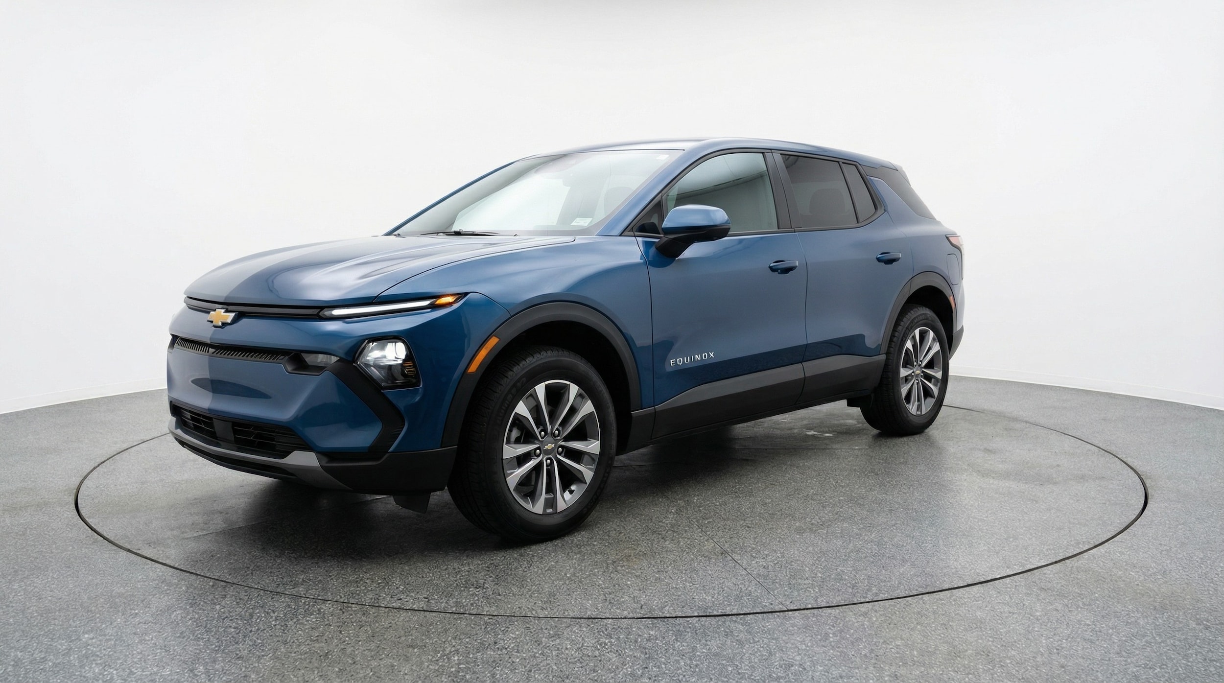 Thumbnail: 2025 Chevrolet Equinox - 3