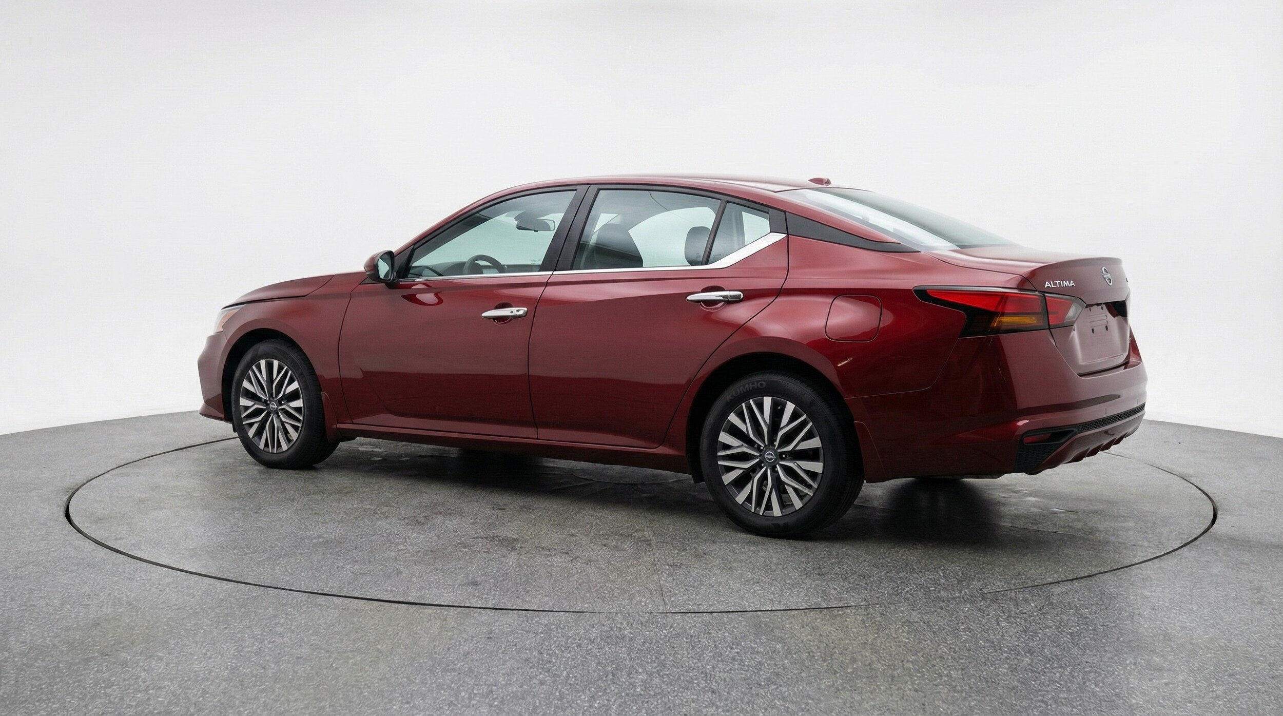 Thumbnail: 2025 Nissan Altima - 7