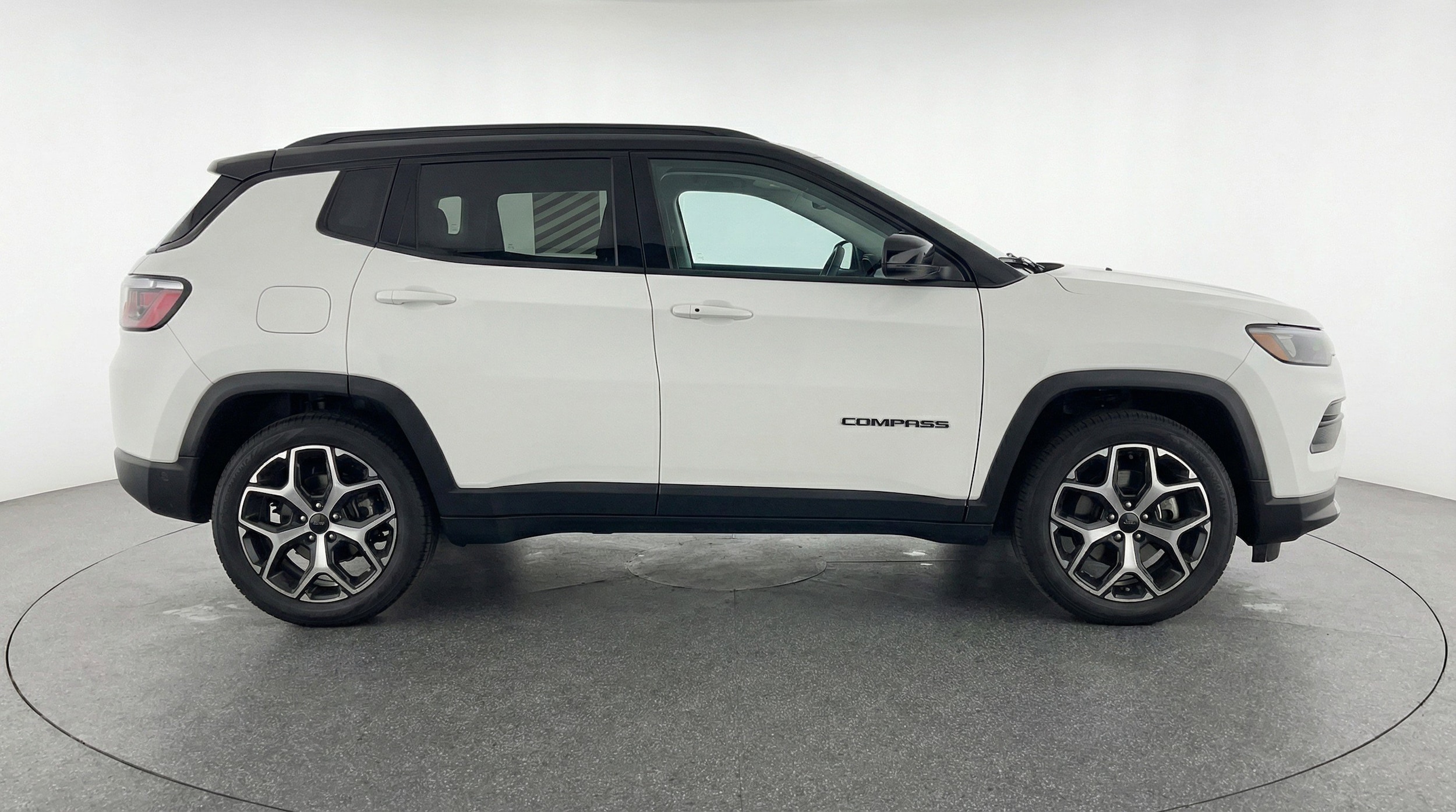 Thumbnail: 2025 Jeep Compass - 11