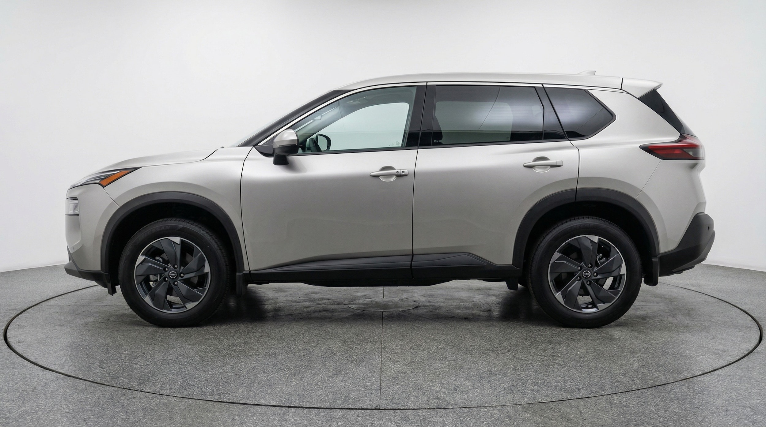 Thumbnail: 2025 Nissan Rogue - 4