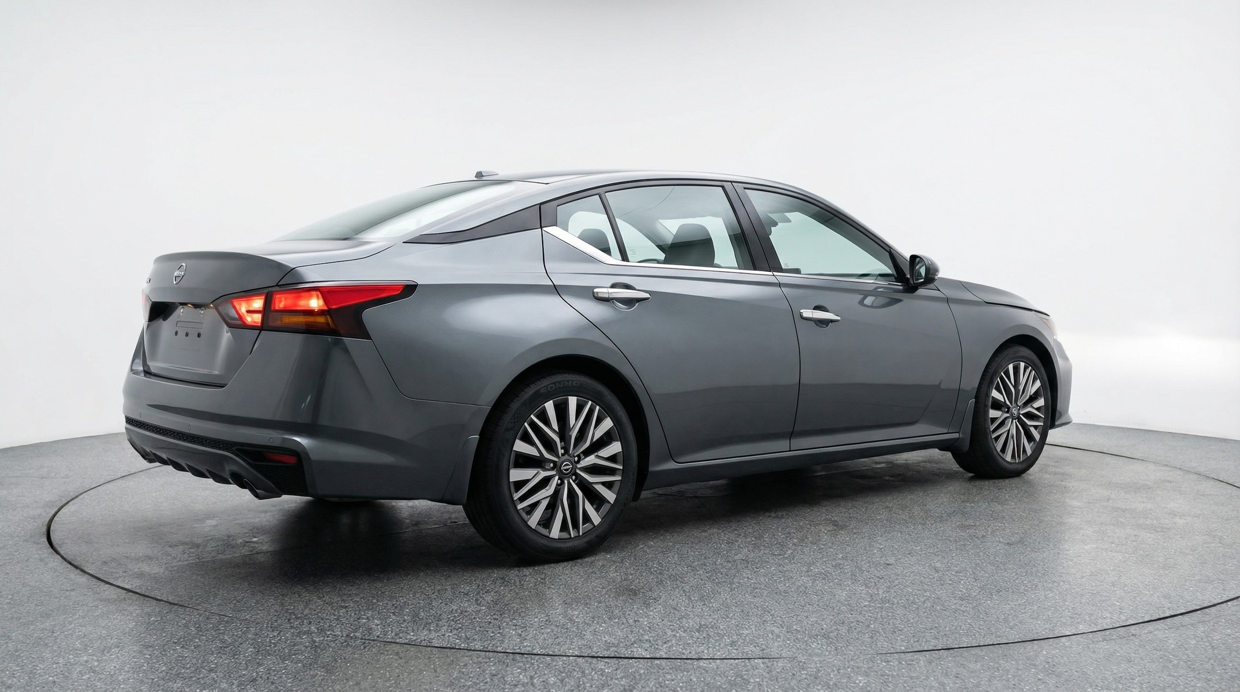 Thumbnail: 2025 Nissan Altima - 7