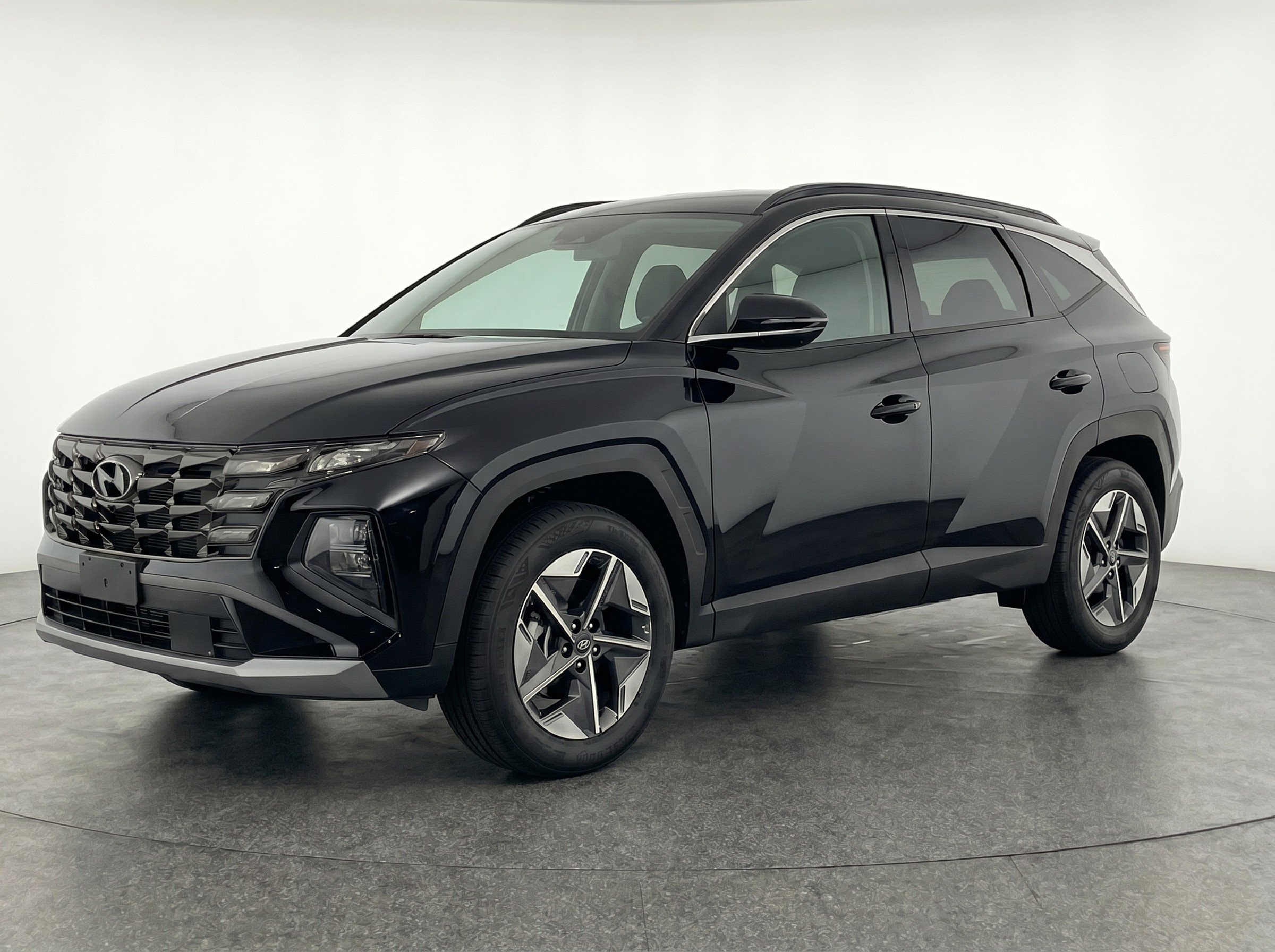 Thumbnail: 2026 Hyundai Tucson - 3
