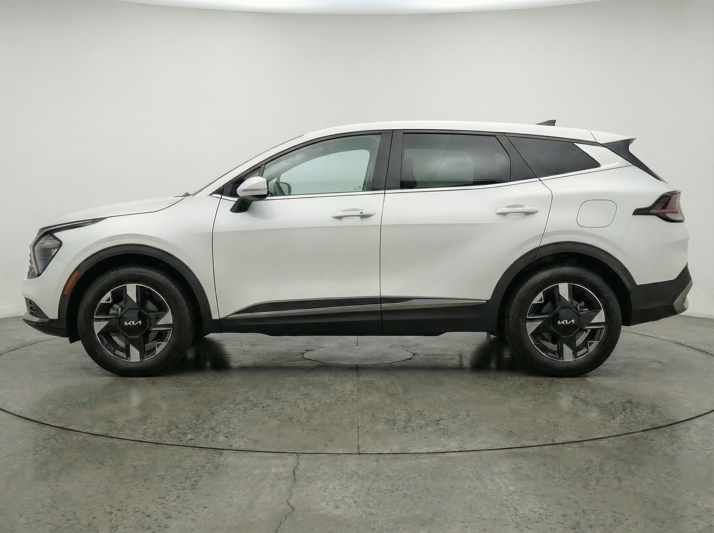 Thumbnail: 2026 Kia Sportage - 5