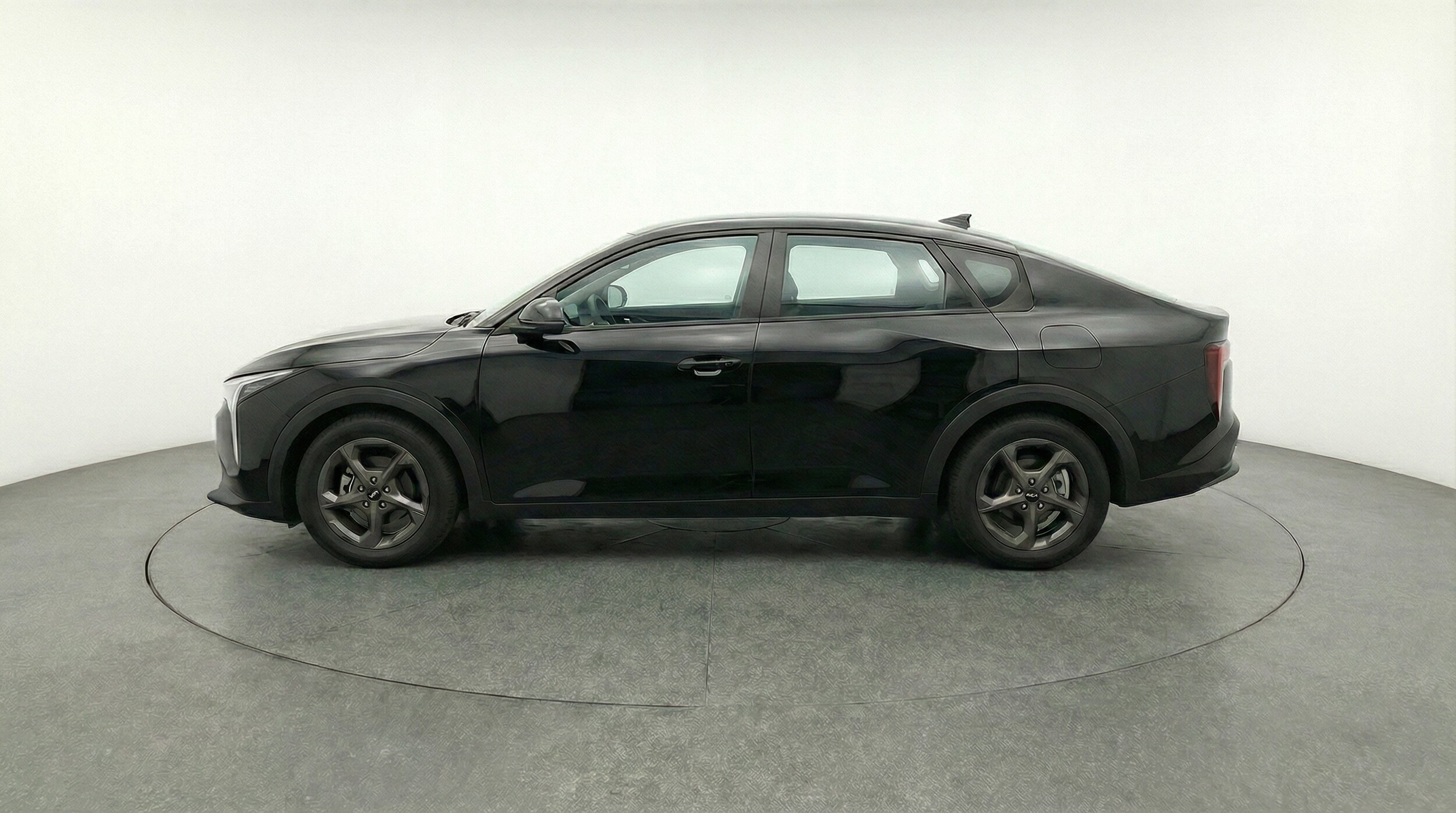 Thumbnail: 2025 Kia K4 - 4