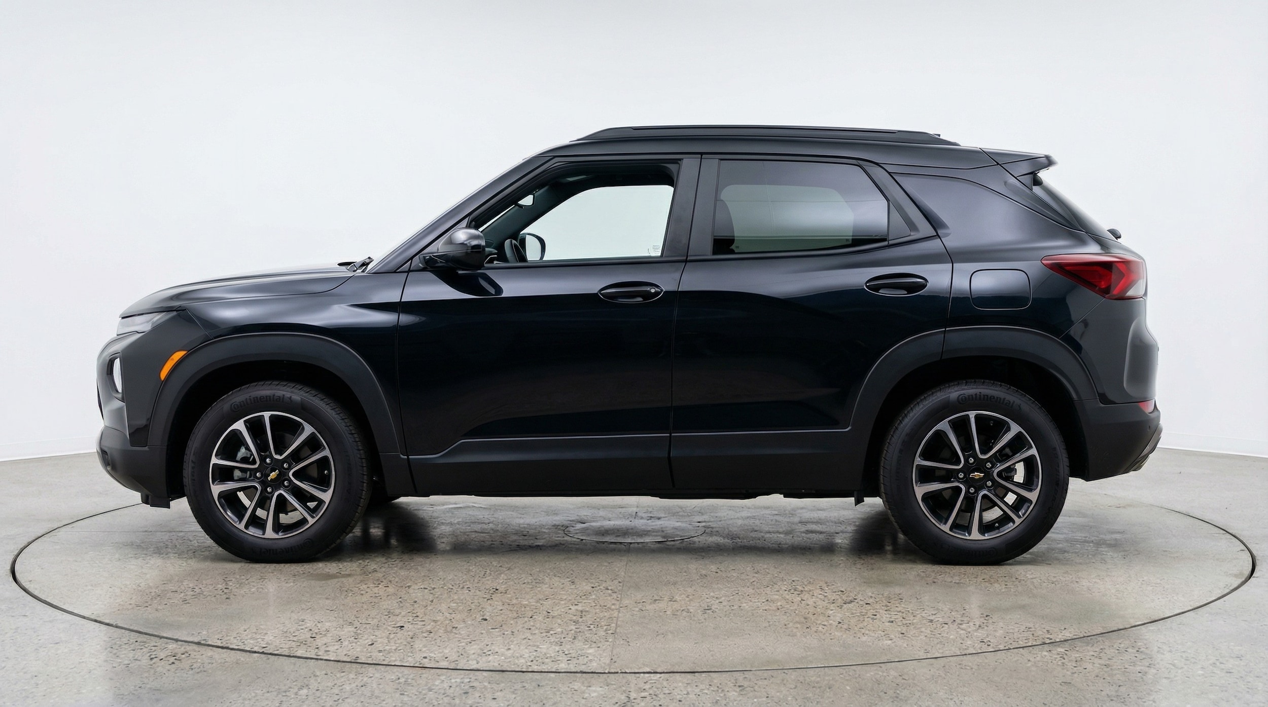 Thumbnail: 2025 Chevrolet TrailBlazer - 4