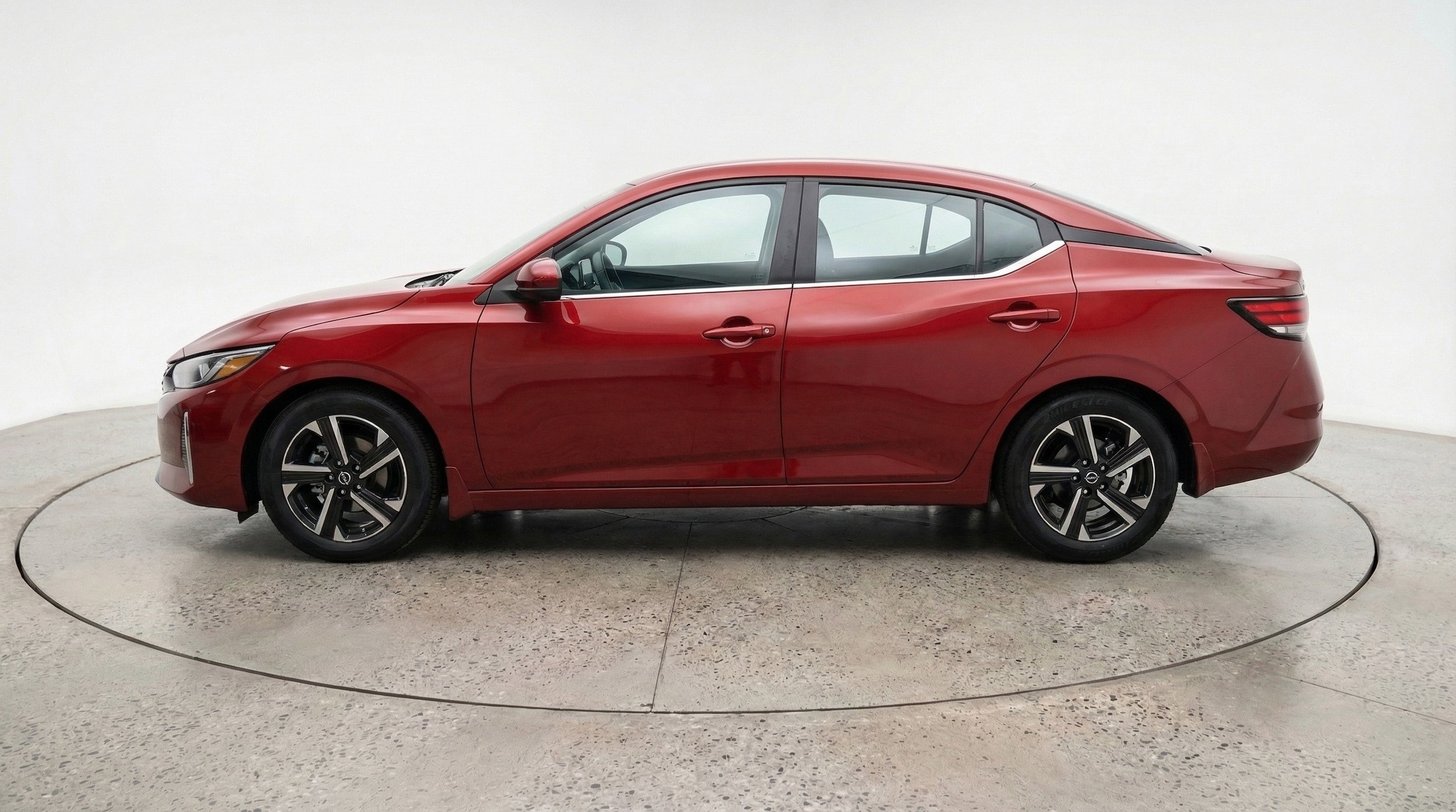 Thumbnail: 2025 Nissan Sentra - 5