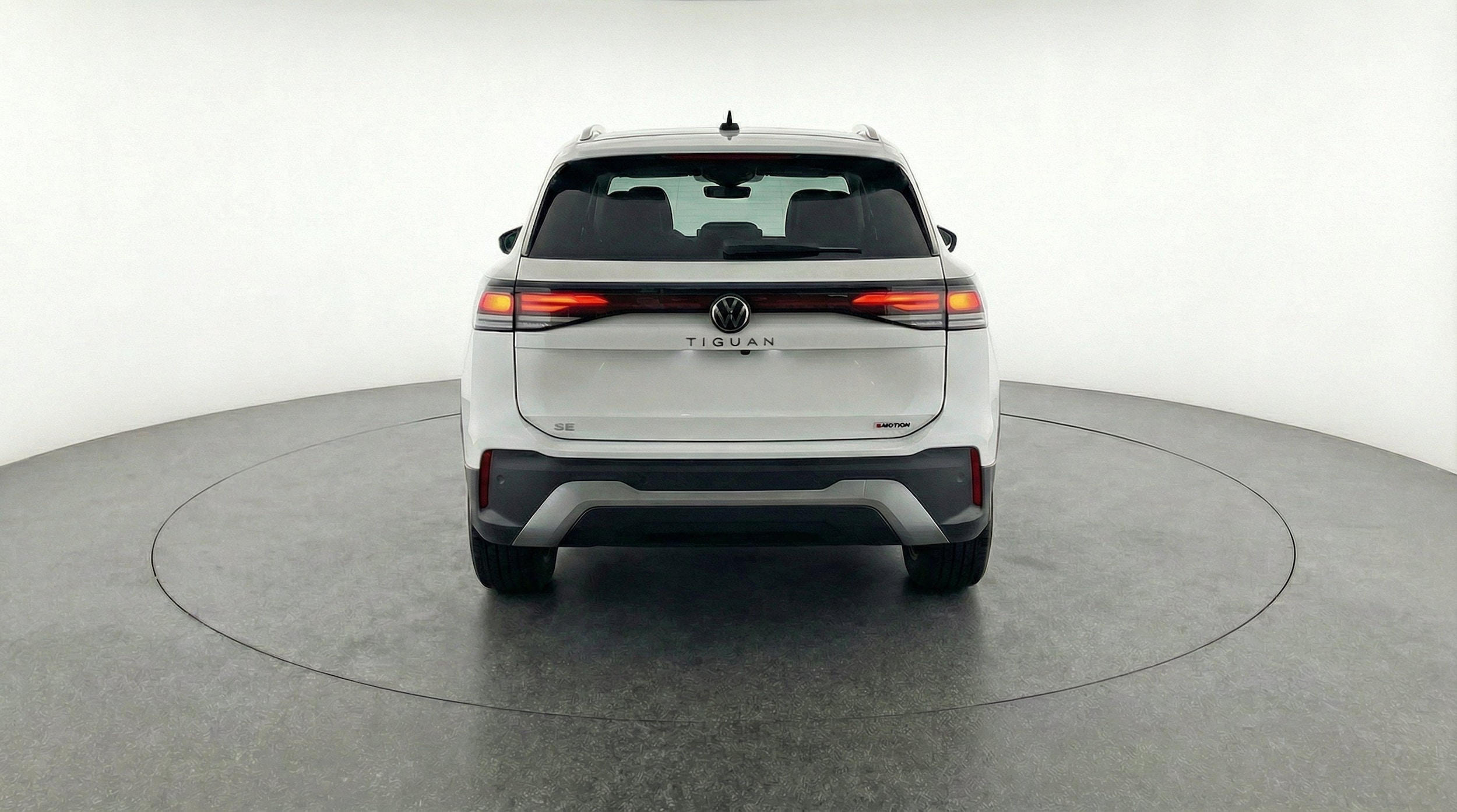 Thumbnail: 2026 Volkswagen Tiguan - 7