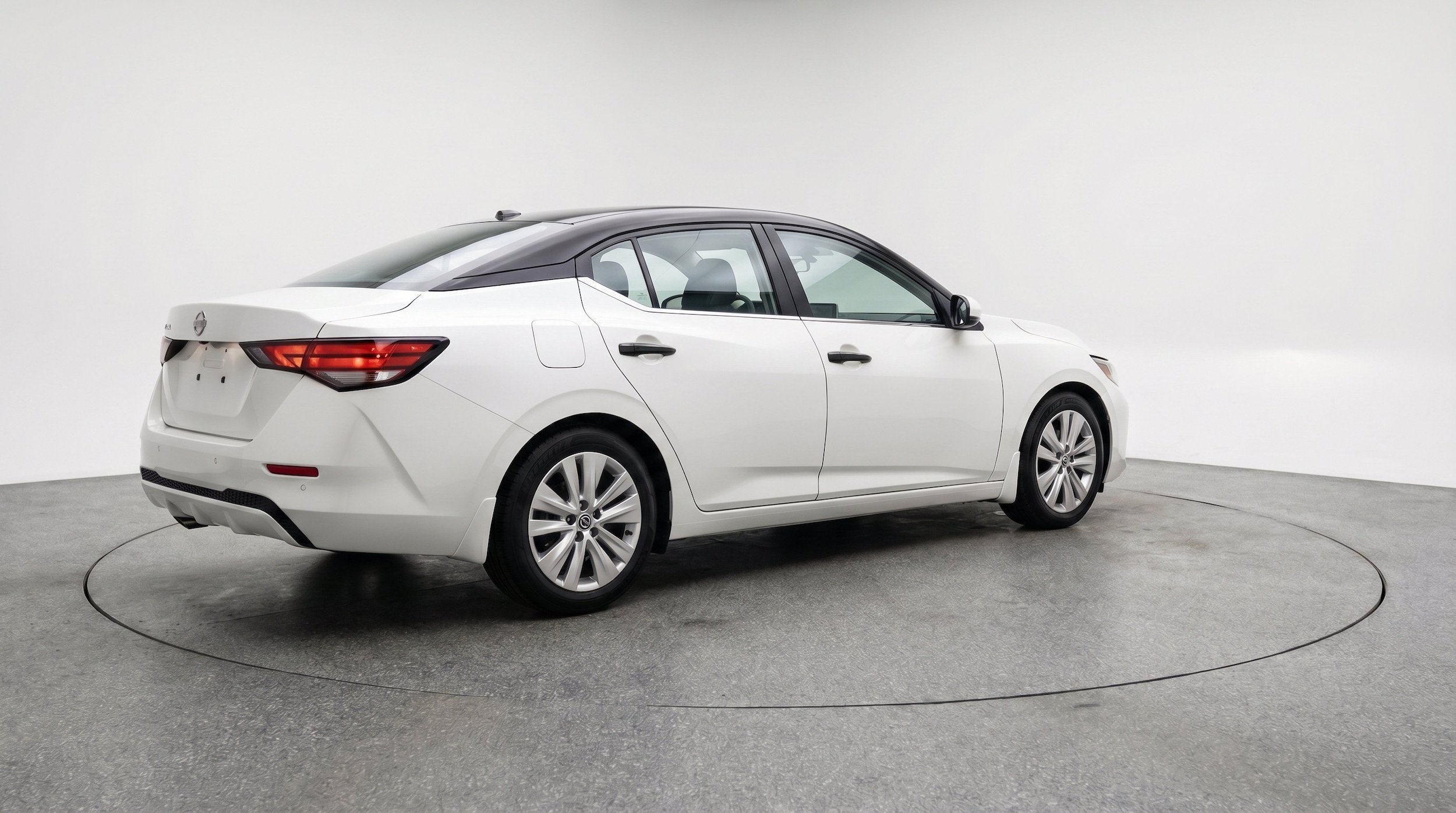 Thumbnail: 2025 Nissan Sentra - 9