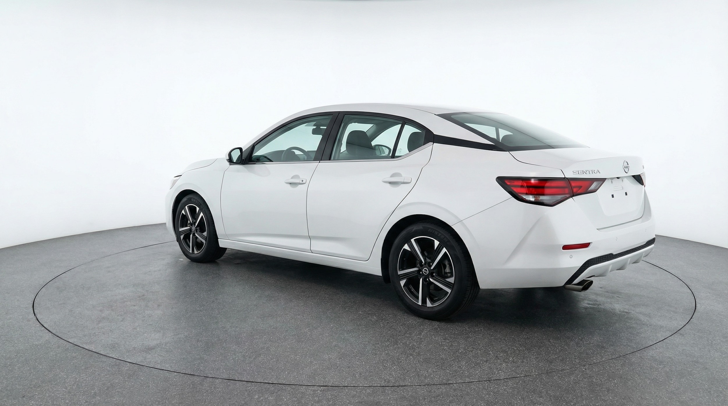 Thumbnail: 2025 Nissan Sentra - 5