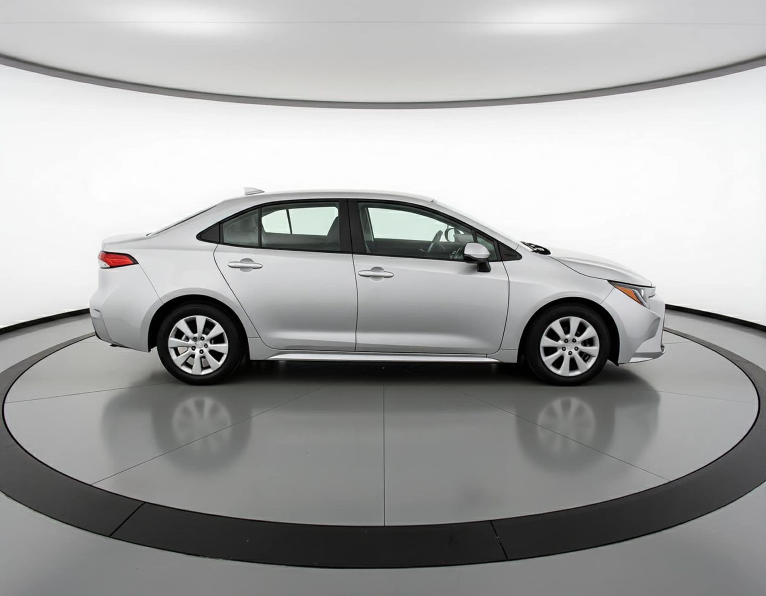 Thumbnail: 2025 Toyota Corolla - 8