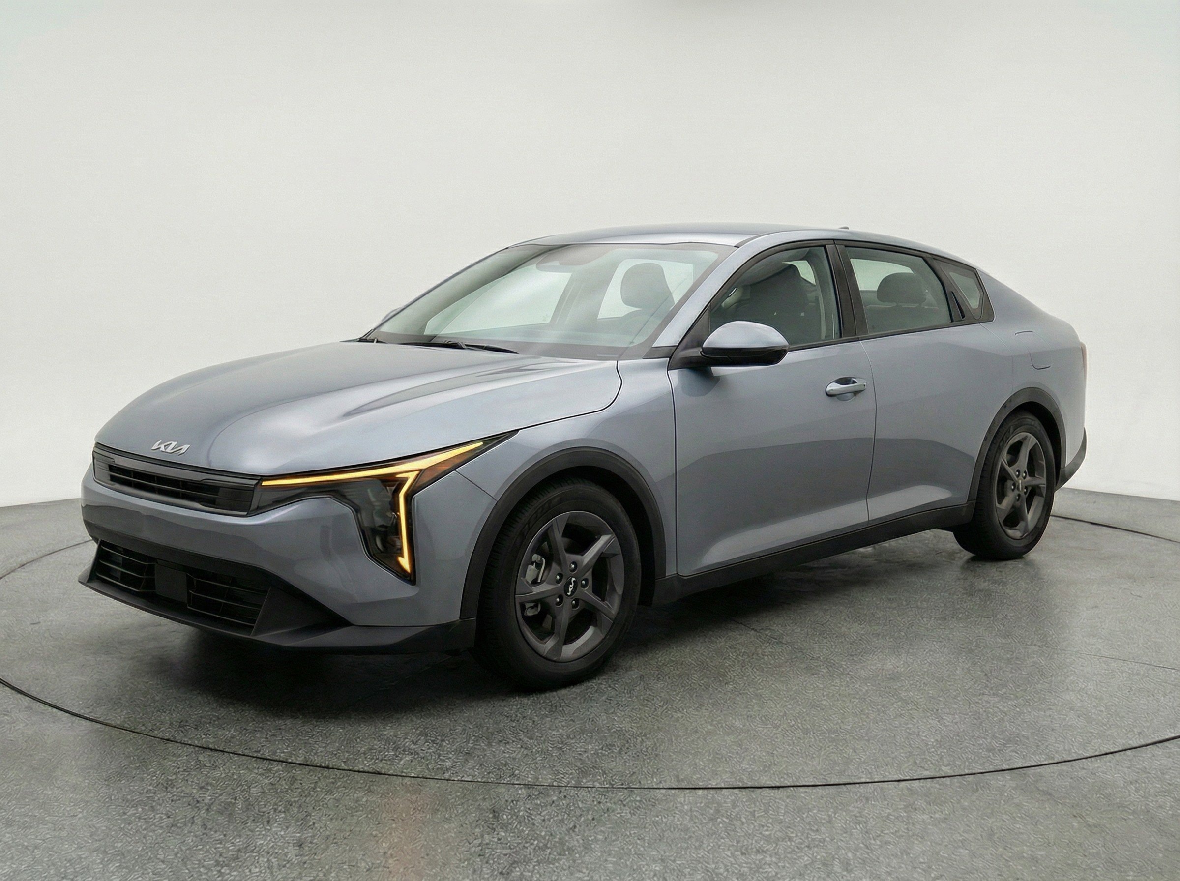 Thumbnail: 2025 Kia K4 - 3