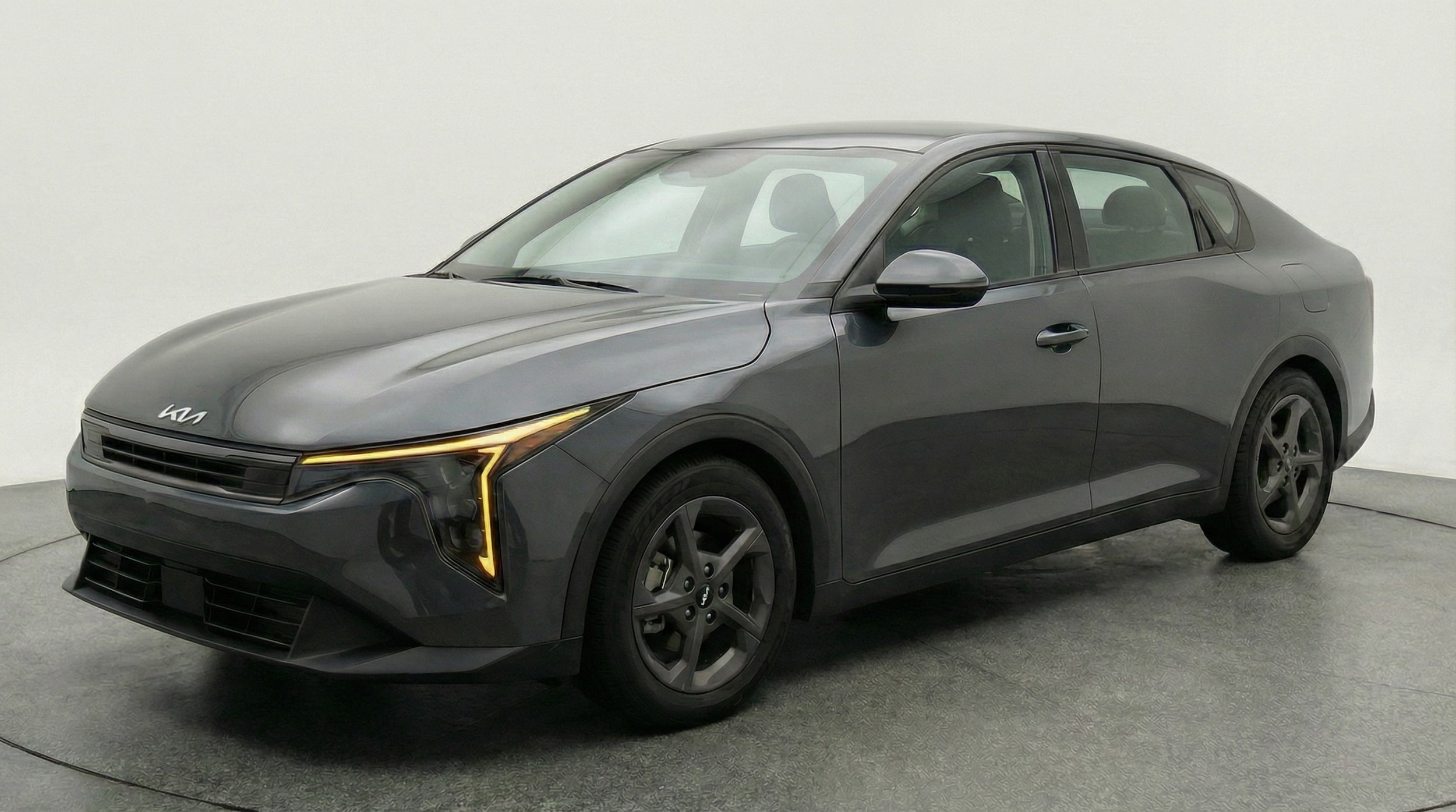 Thumbnail: 2025 Kia K4 - 3