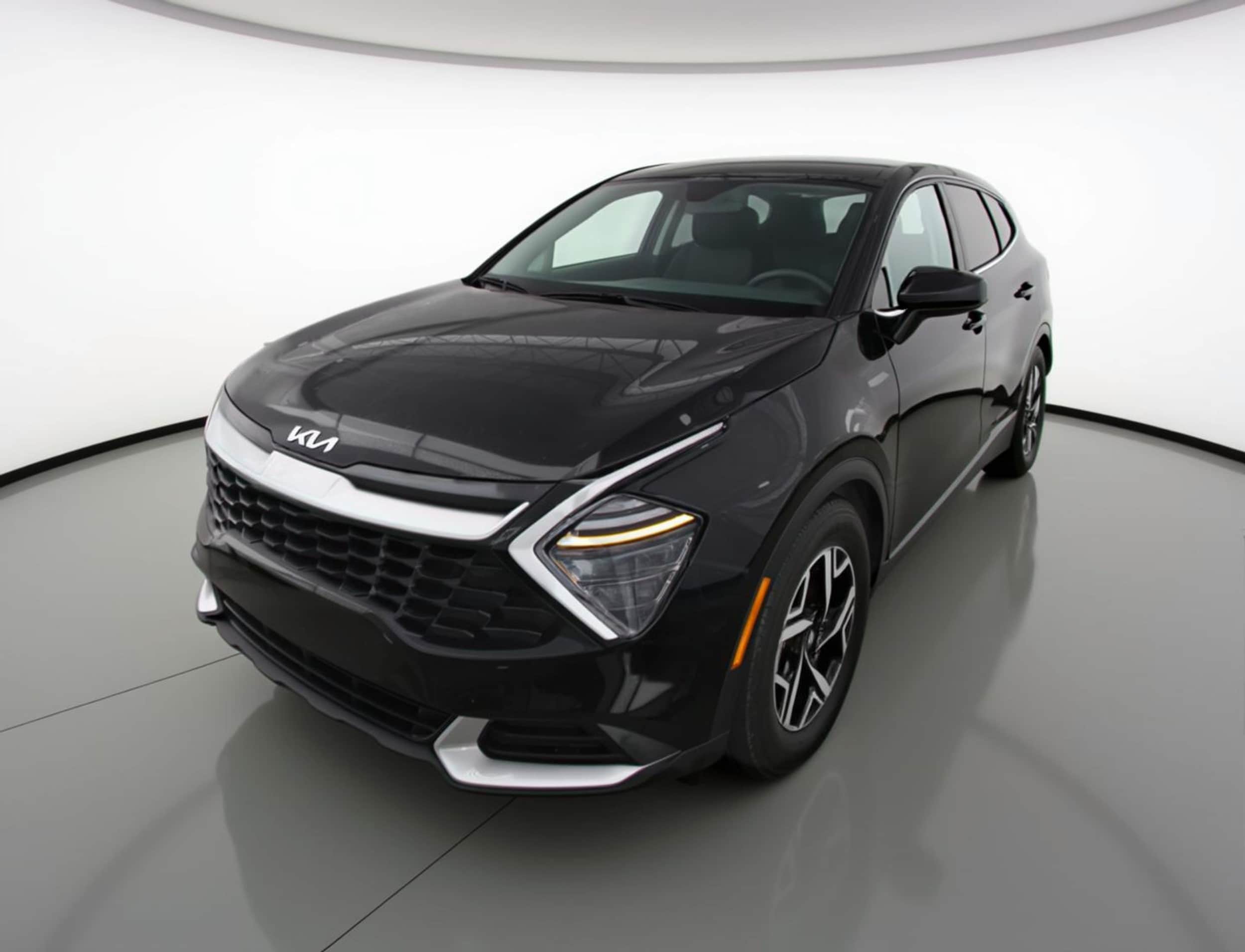 Thumbnail: 2025 Kia Sportage - 3