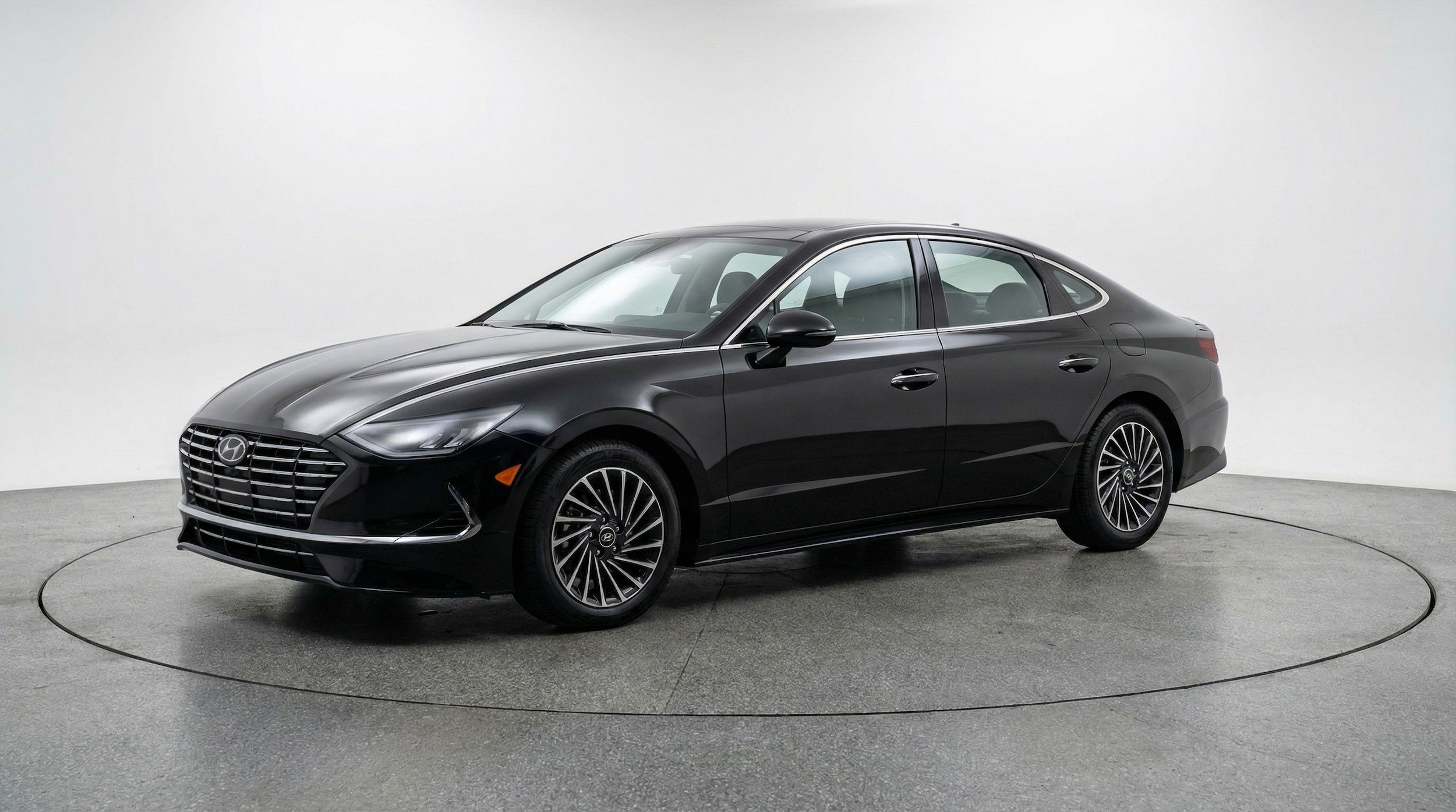 Thumbnail: 2025 Hyundai Sonata - 3